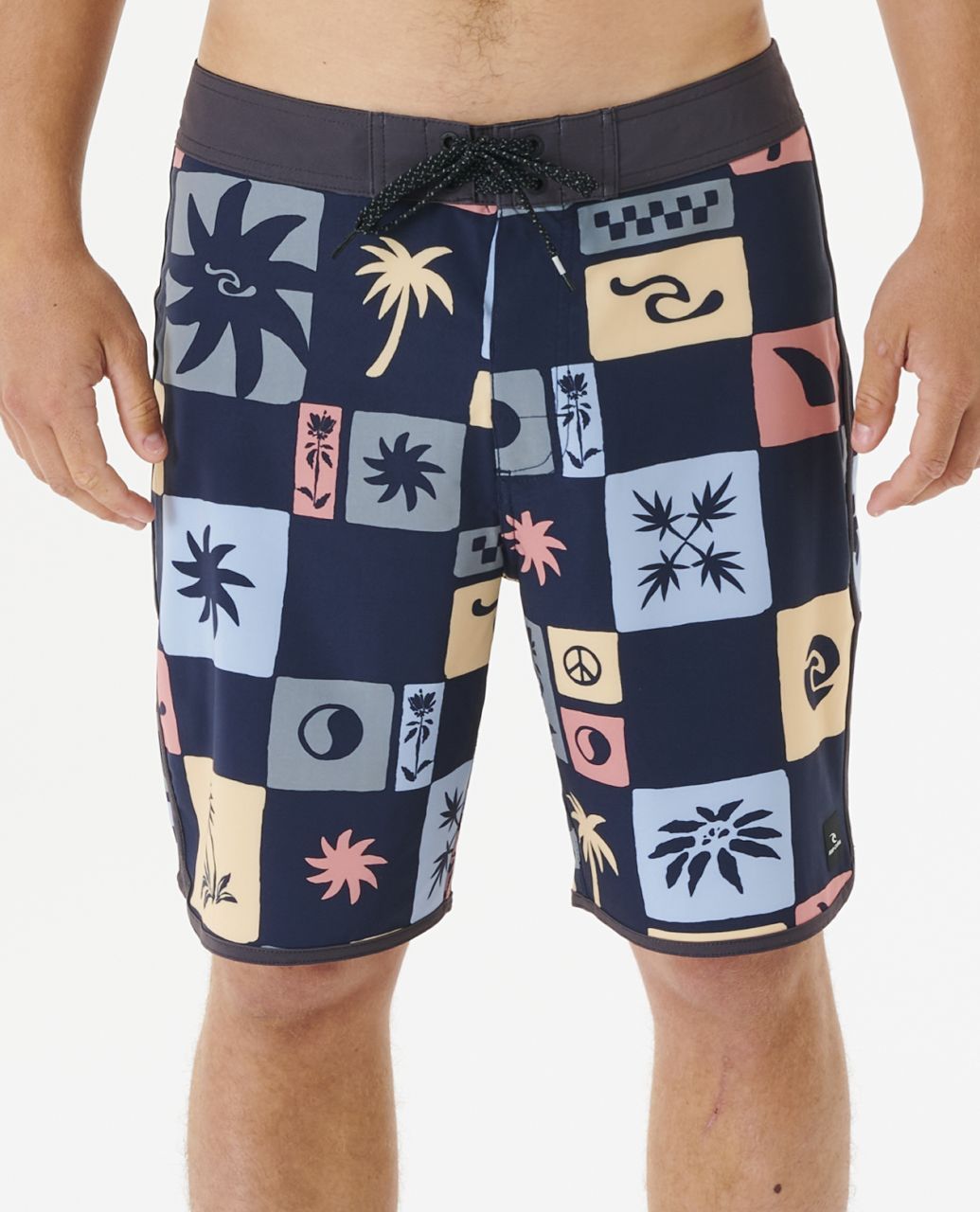 

Бордшорты мужские Rip Curl 032MBO черные 29, Черный, 032MBO