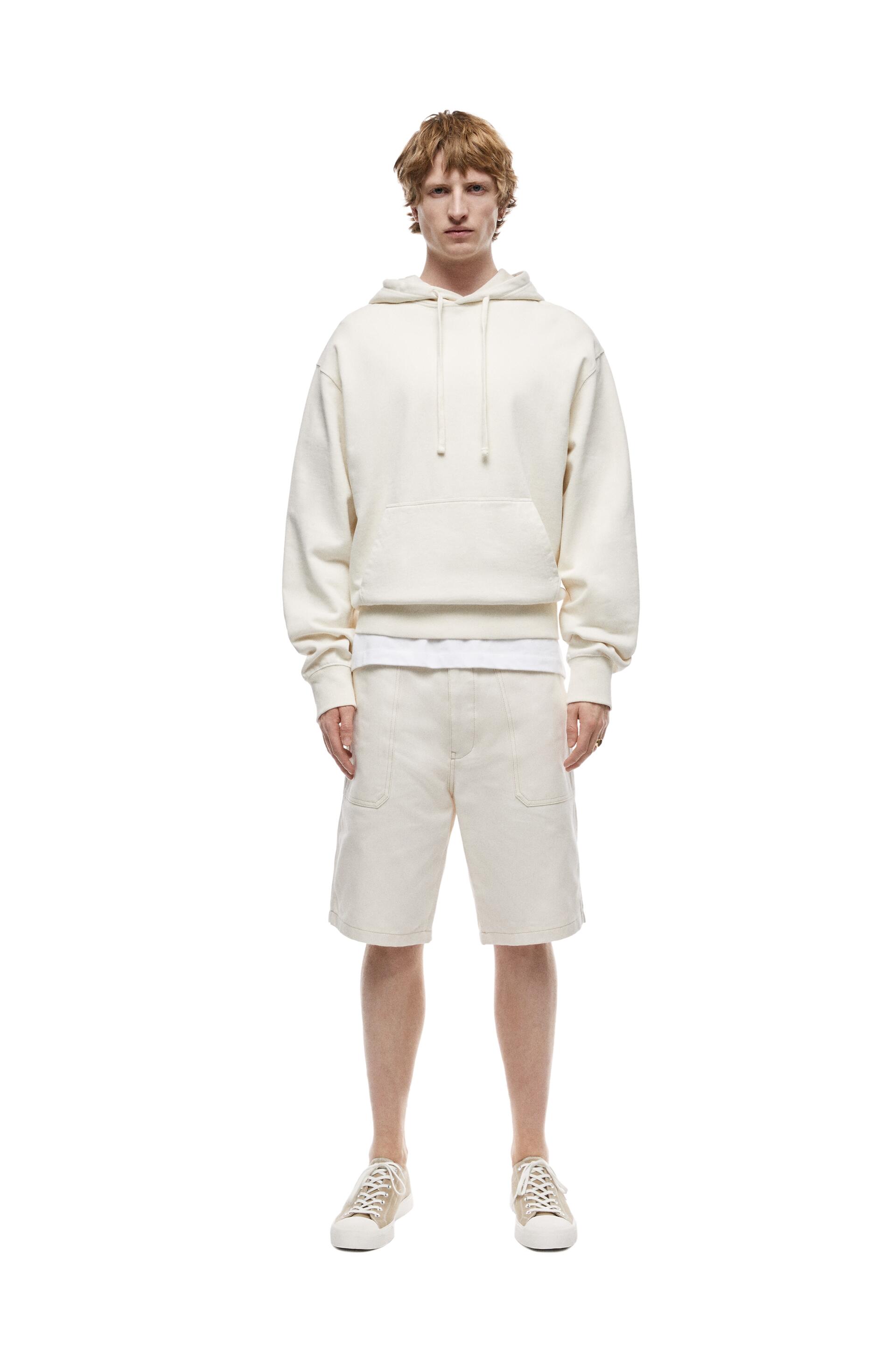 

Худи мужское ZARA 00761354 бежевое XS (доставка из-за рубежа), Бежевый, 00761354