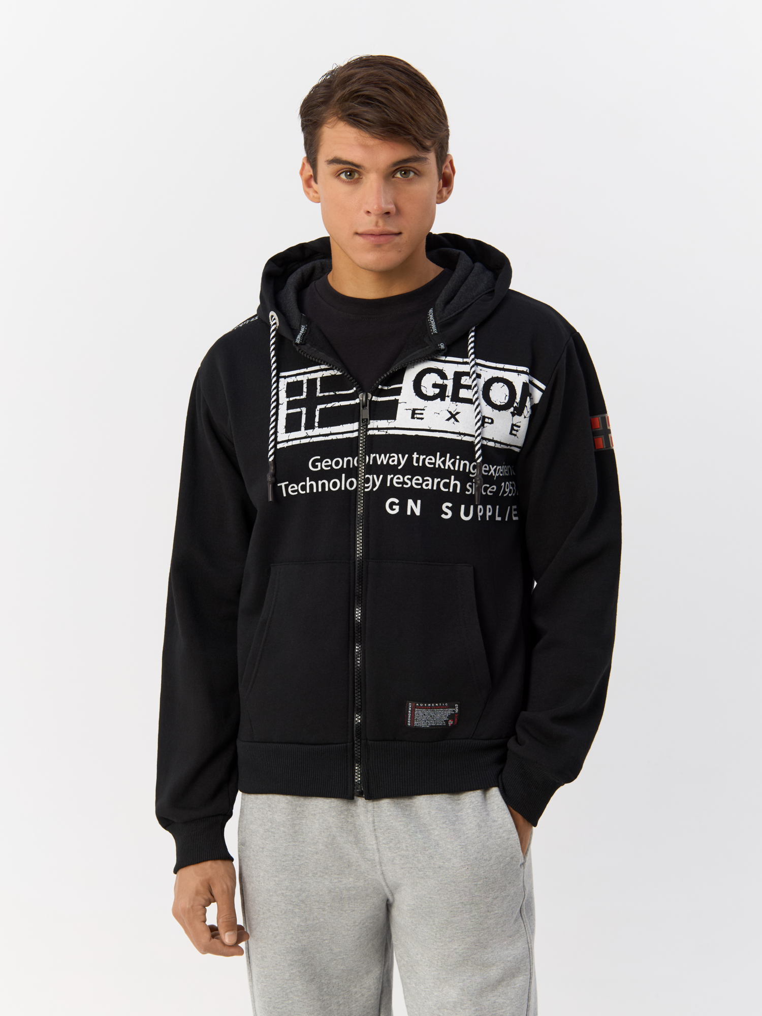 

Толстовка мужская Geographical Norway WX1875H/GNO черная L, Черный, WX1875H/GNO