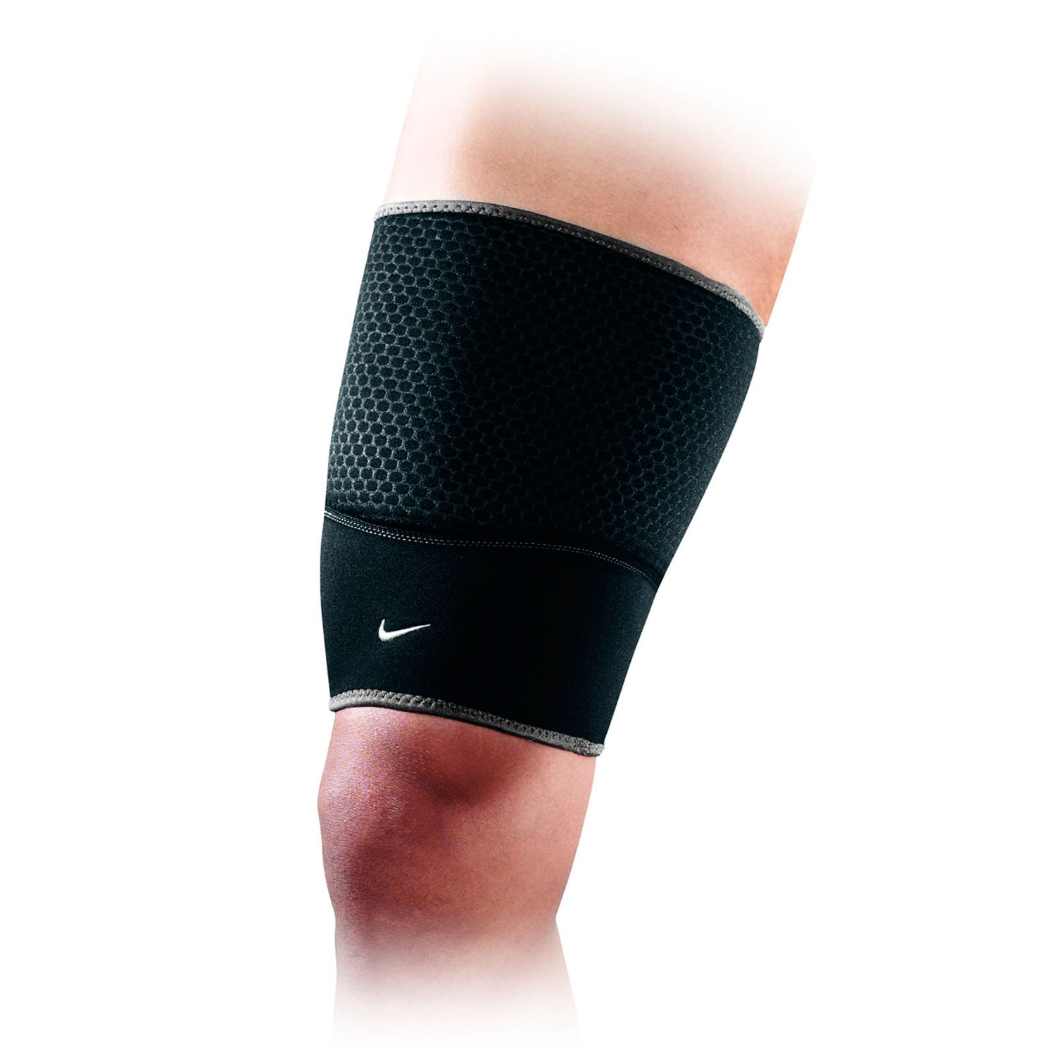 

Бандаж на бедро Nike Thigh Sleeve р.S черный, Thigh Sleeve