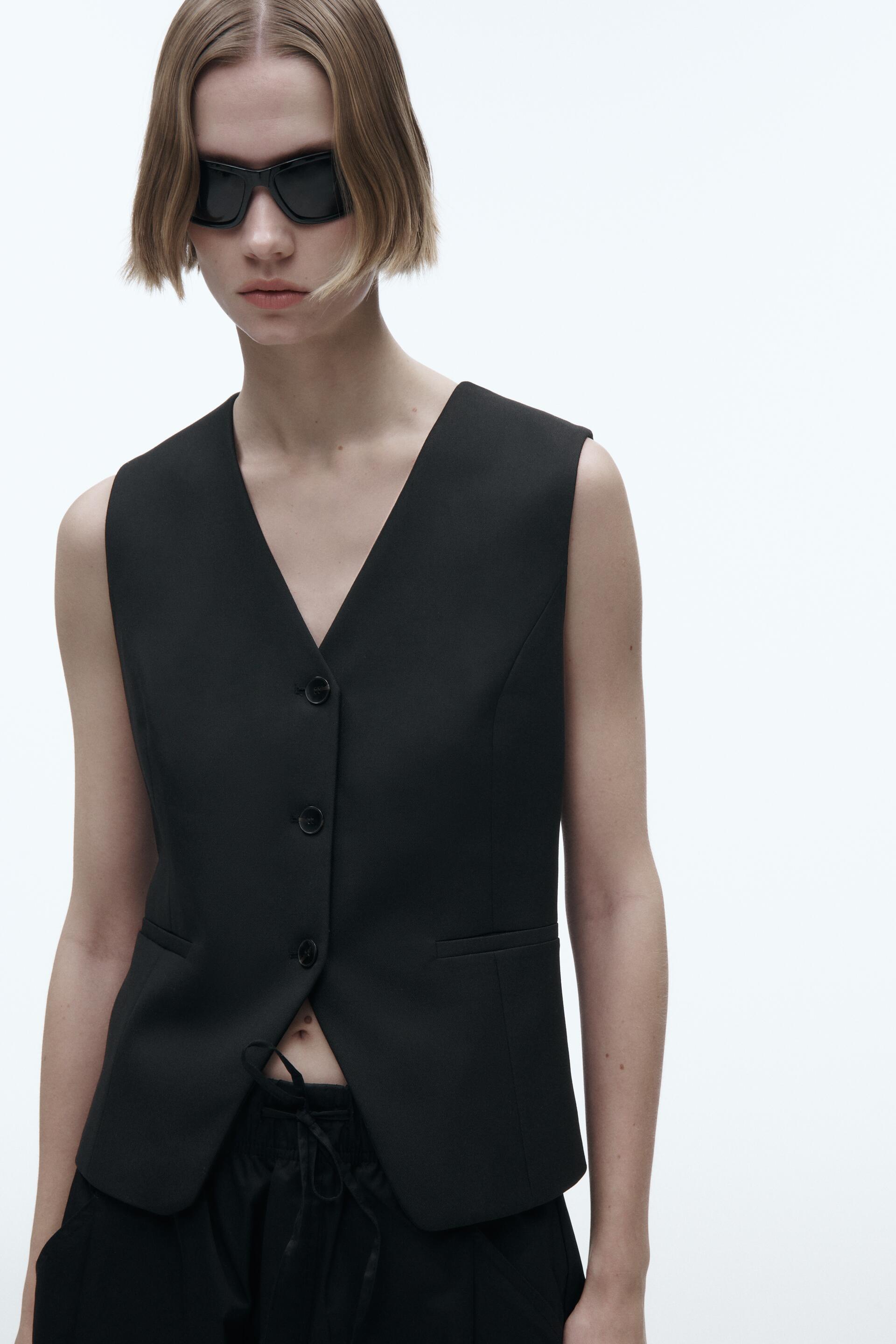 

Жилет женский ZARA 02010745 черный M (доставка из-за рубежа), 02010745