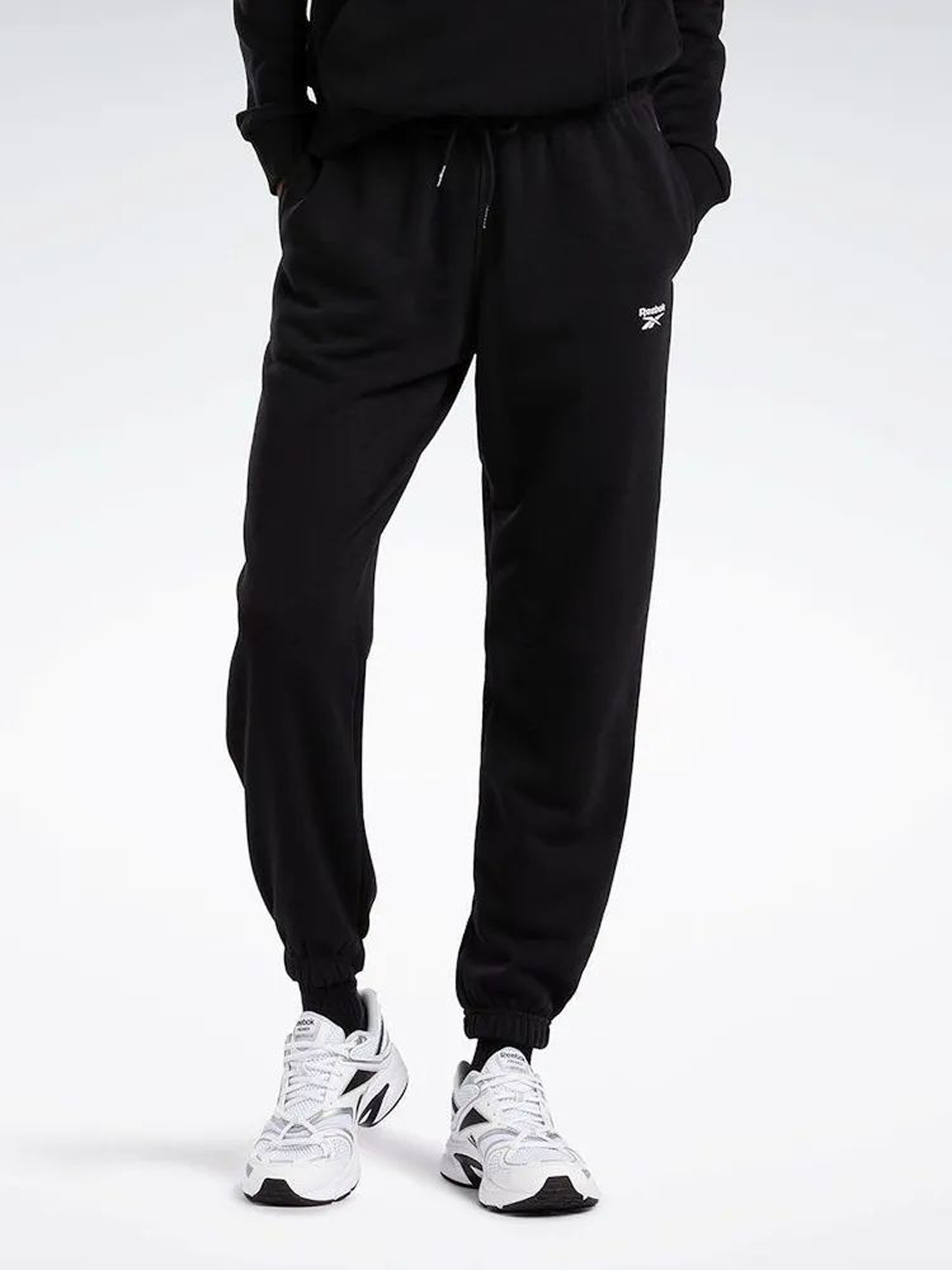 

Спортивные брюки женские Reebok Identity French Terry Pants 100071691 черные L, Черный, Identity French Terry Pants