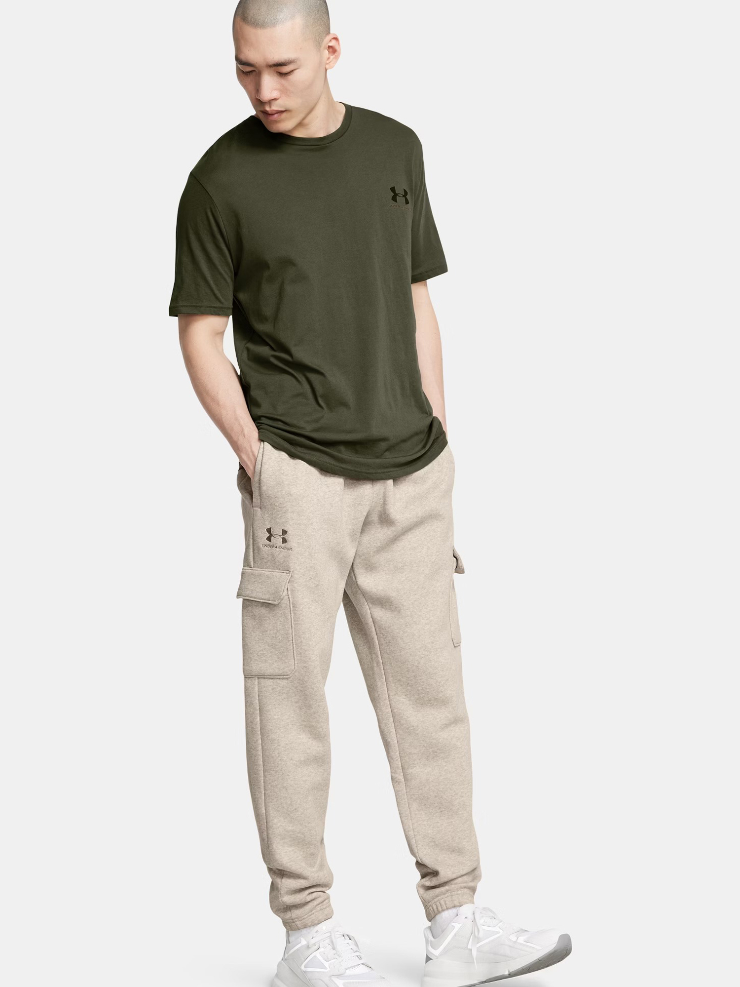 

Брюки мужские Under Armour Icon Fleece Cargo Pants 1380376-203 бежевые 3XL, Бежевый, Icon Fleece Cargo Pants