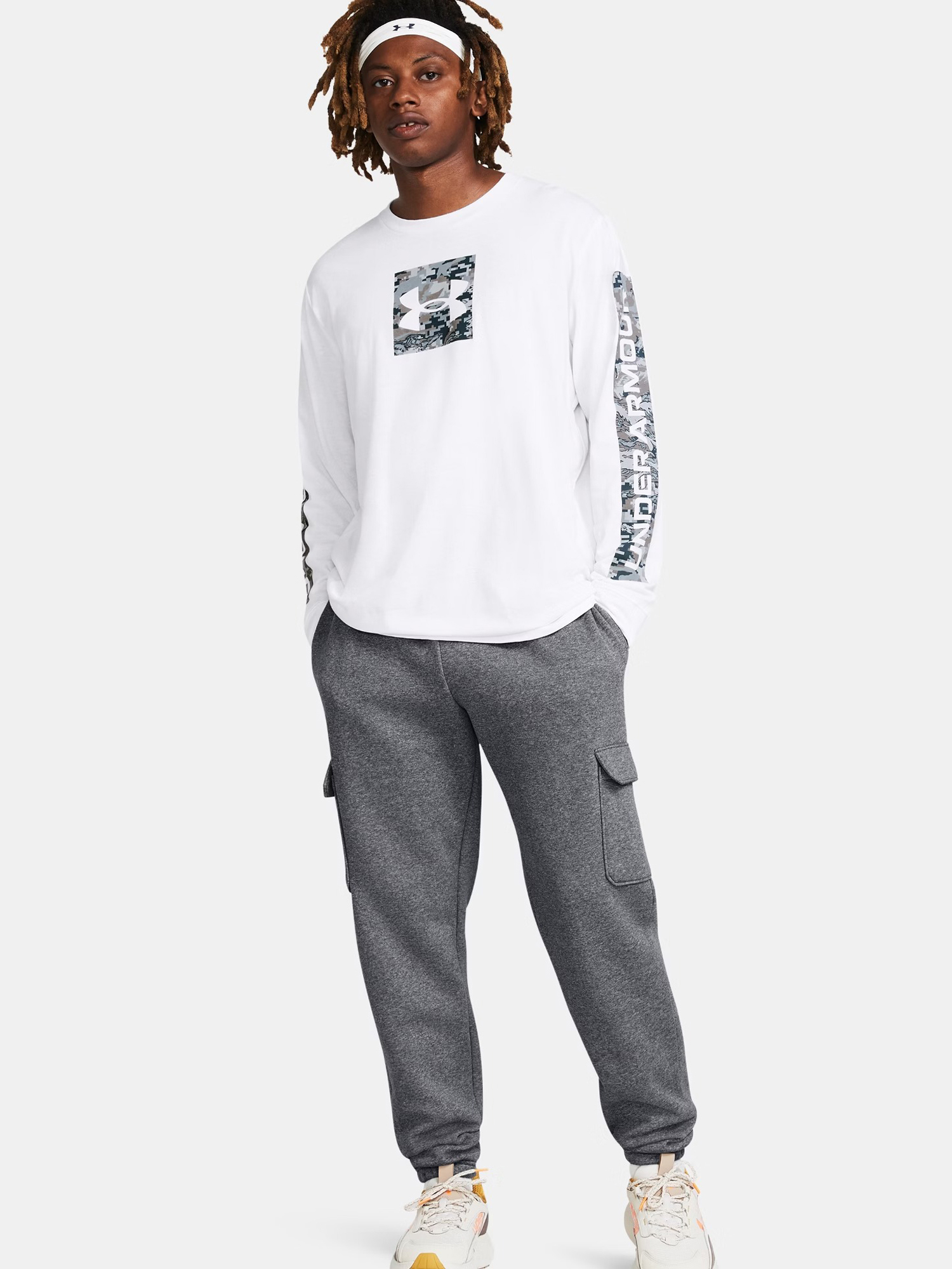 

Брюки мужские Under Armour Icon Fleece Cargo Pants 1380376-012 серые XXL, Серый, Icon Fleece Cargo Pants