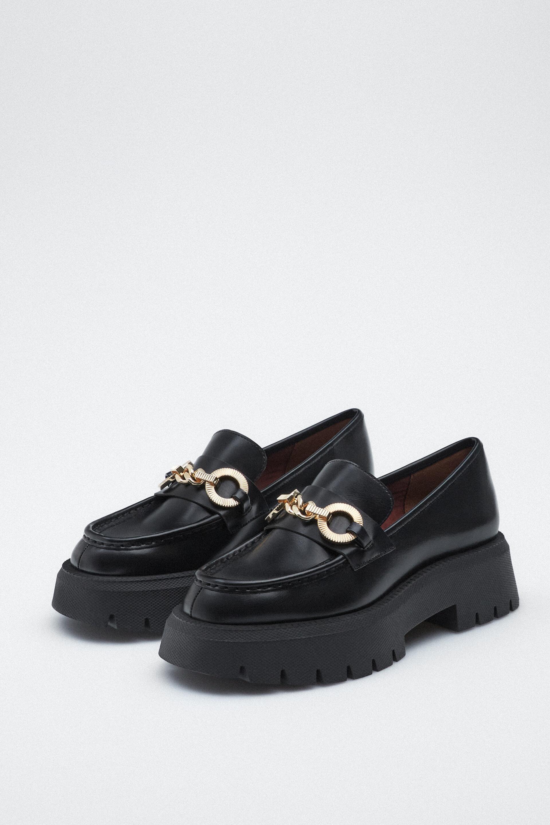 

Лоферы женские ZARA 13510010 черные 42 EU (доставка из-за рубежа), 13510010