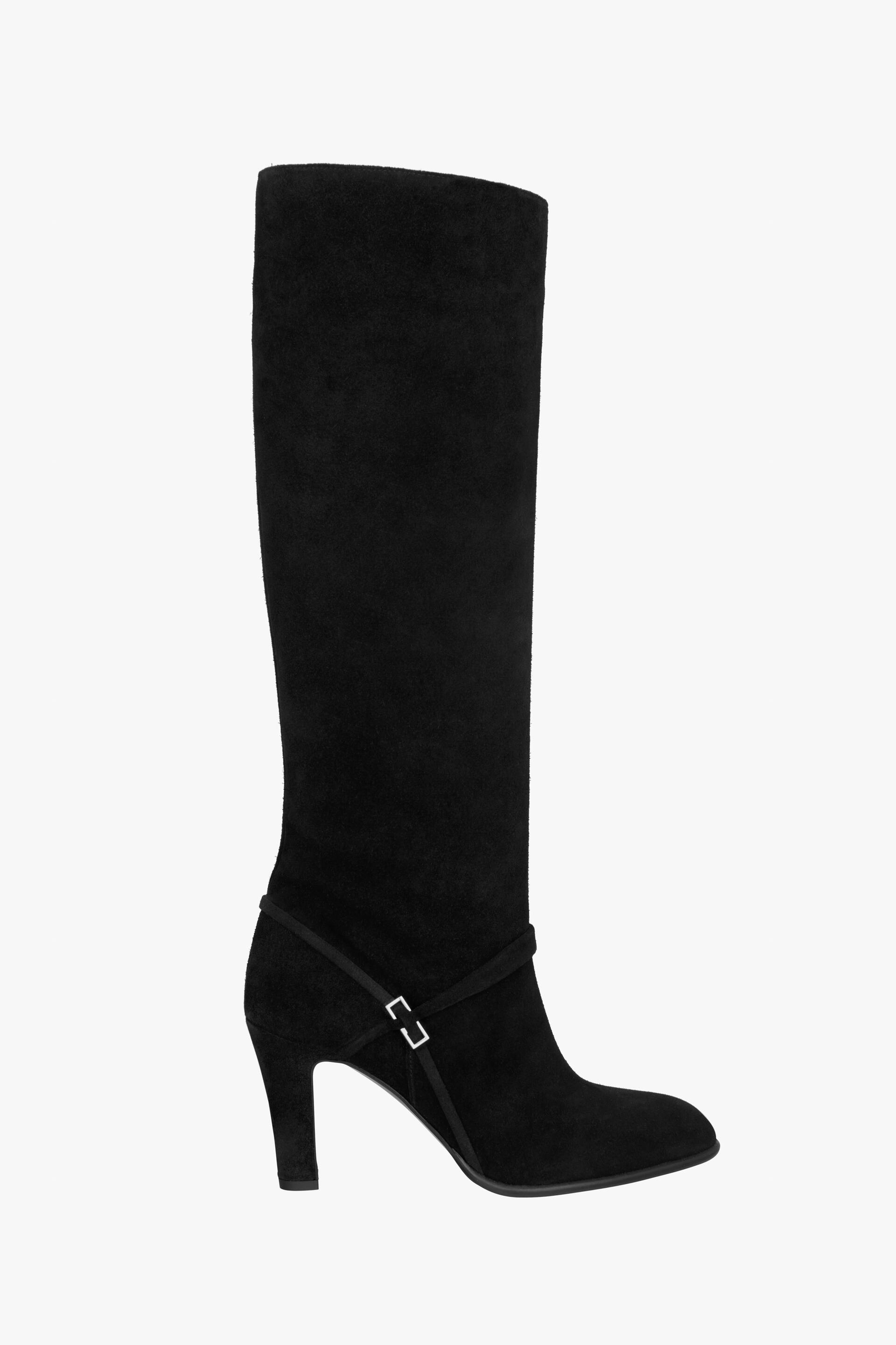 

Сапоги женские ZARA 199827 черные 38 RU (доставка из-за рубежа), 199827