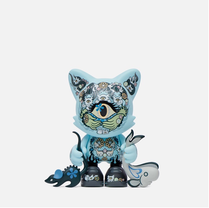 

Игрушка SUPERPLASTIC Azure Ailurophile SuperJanky by Junko Mizuno голубой, Azure Ailurophile SuperJanky by Junko Mizuno