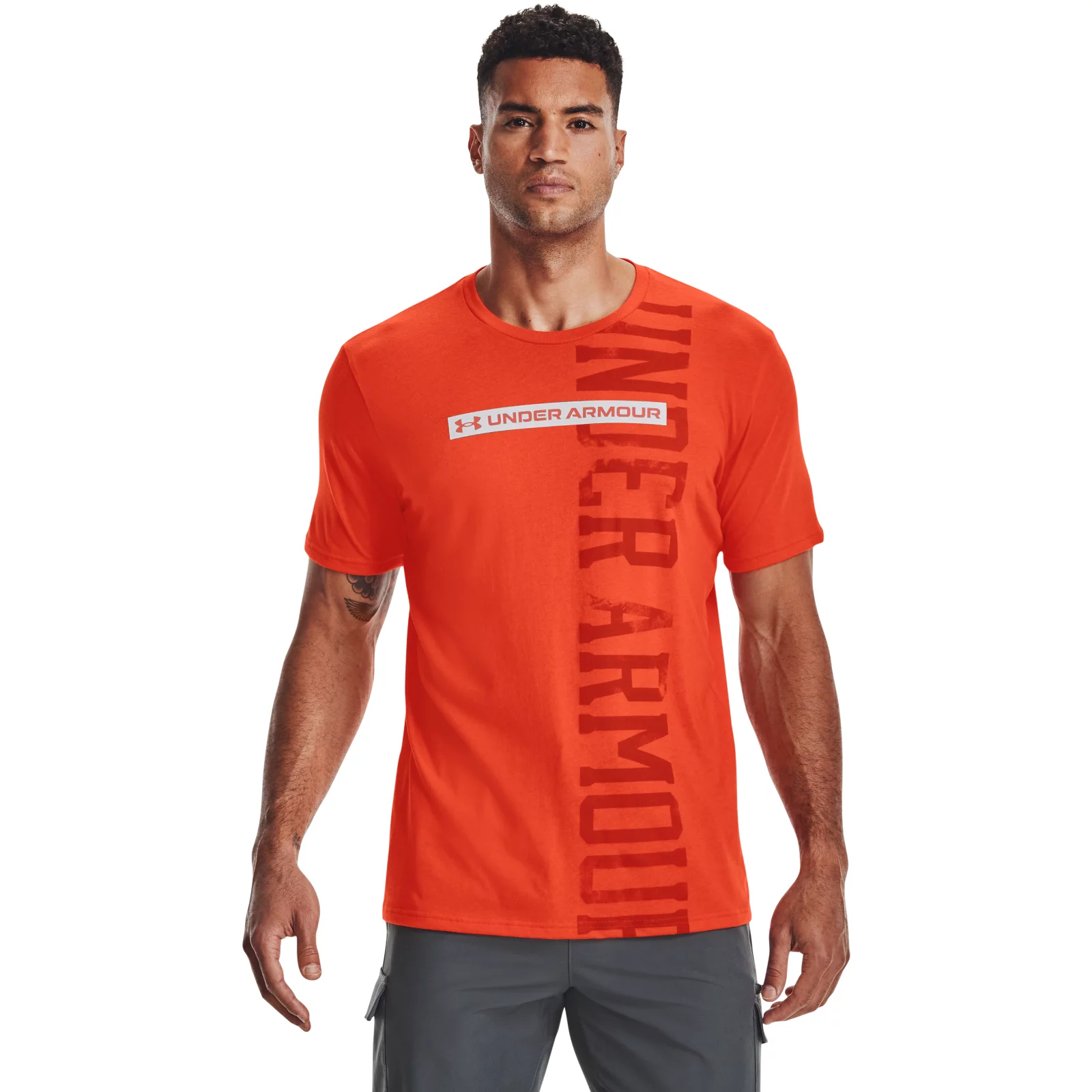 

Футболка мужская Under Armour 1366447-296 красная LG, 1366447-296