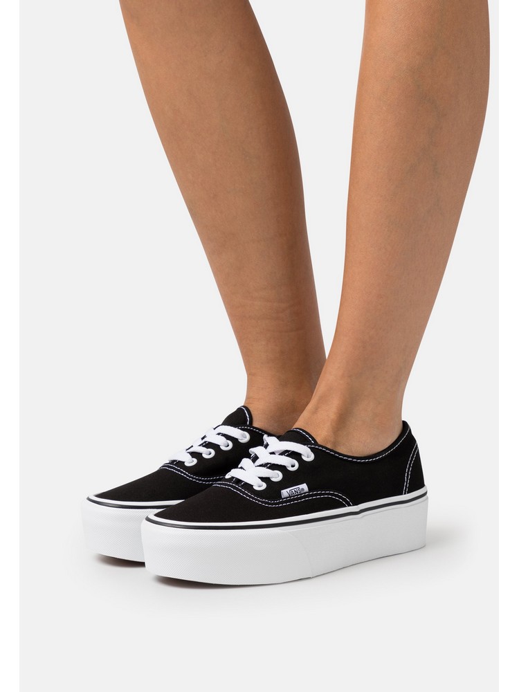 

Кеды женские VANS VA211A0F9 черные 47 EU, Черный, VA211A0F9