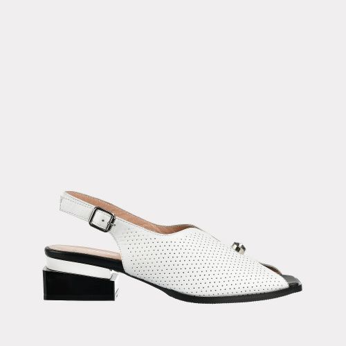 

Босоножки женские Versiya shop 369.086 белые 39 RU, 369.086