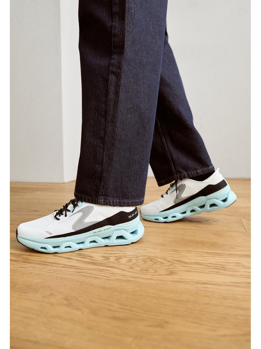 

Кроссовки мужские Skechers SK112O0NA белые 43 EU, Белый, SK112O0NA