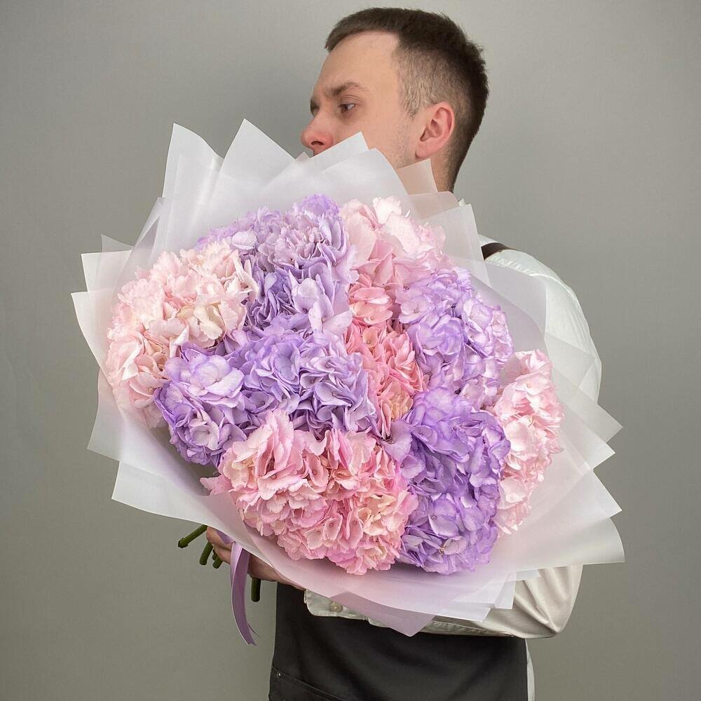

Монобукет Wow Flora 9 гортензий фиолетовый, розовый 40см х 50см, 9 гортензий