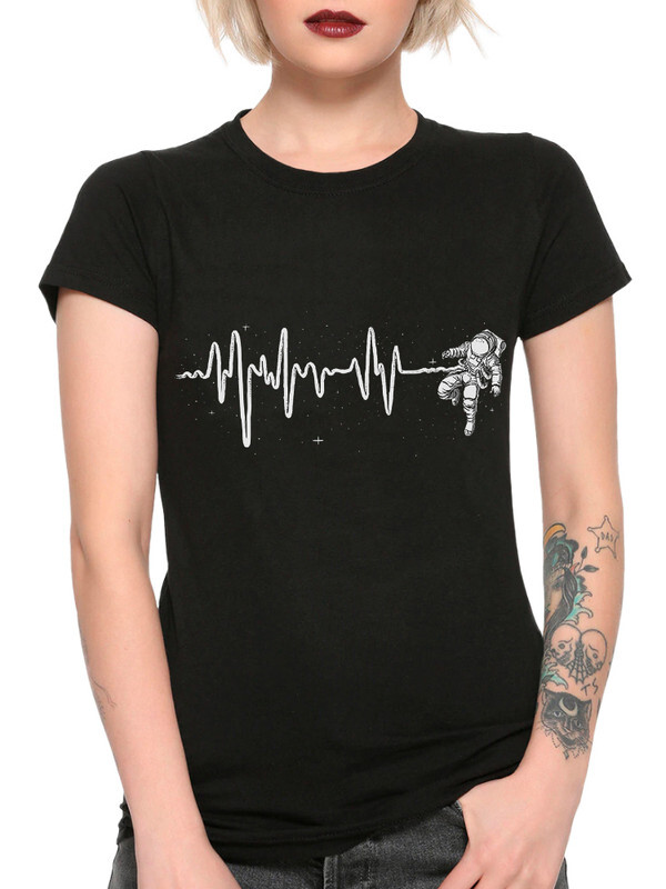 

Футболка женская Dream Shirts Космический Пульс черная S, Космический Пульс