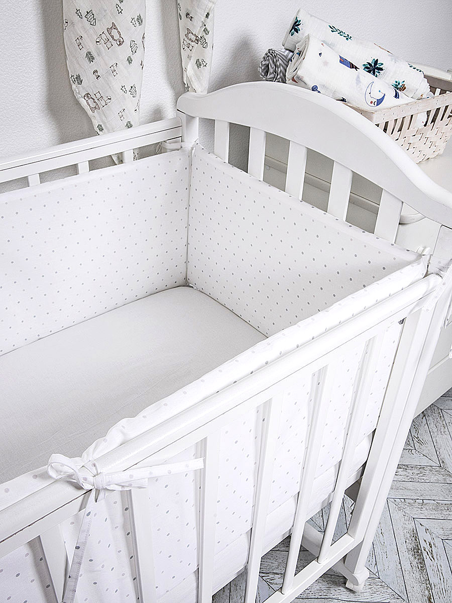 Бортики Baby Nice в кроватку для новорожденного Комплект 4шт Горох серый