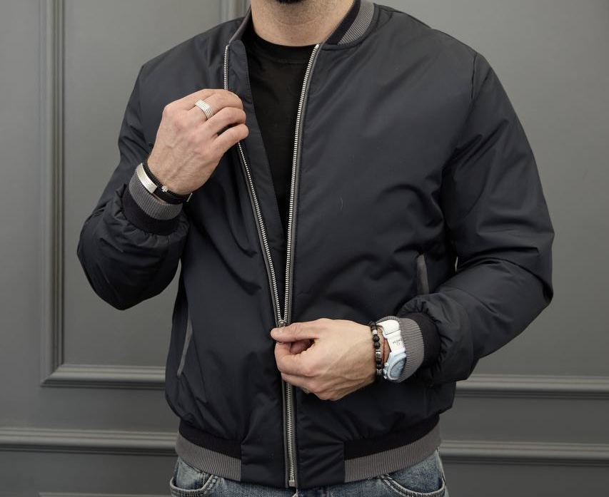 

Бомбер мужской Brunello Cucinelli 24-76 синий XXL, 24-76
