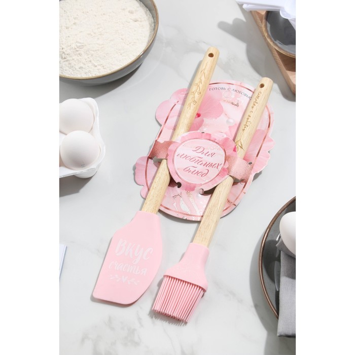 

Набор лопатка и кисть из силикона 31 см х 12,5 см х 2 см «Роза», Розовый