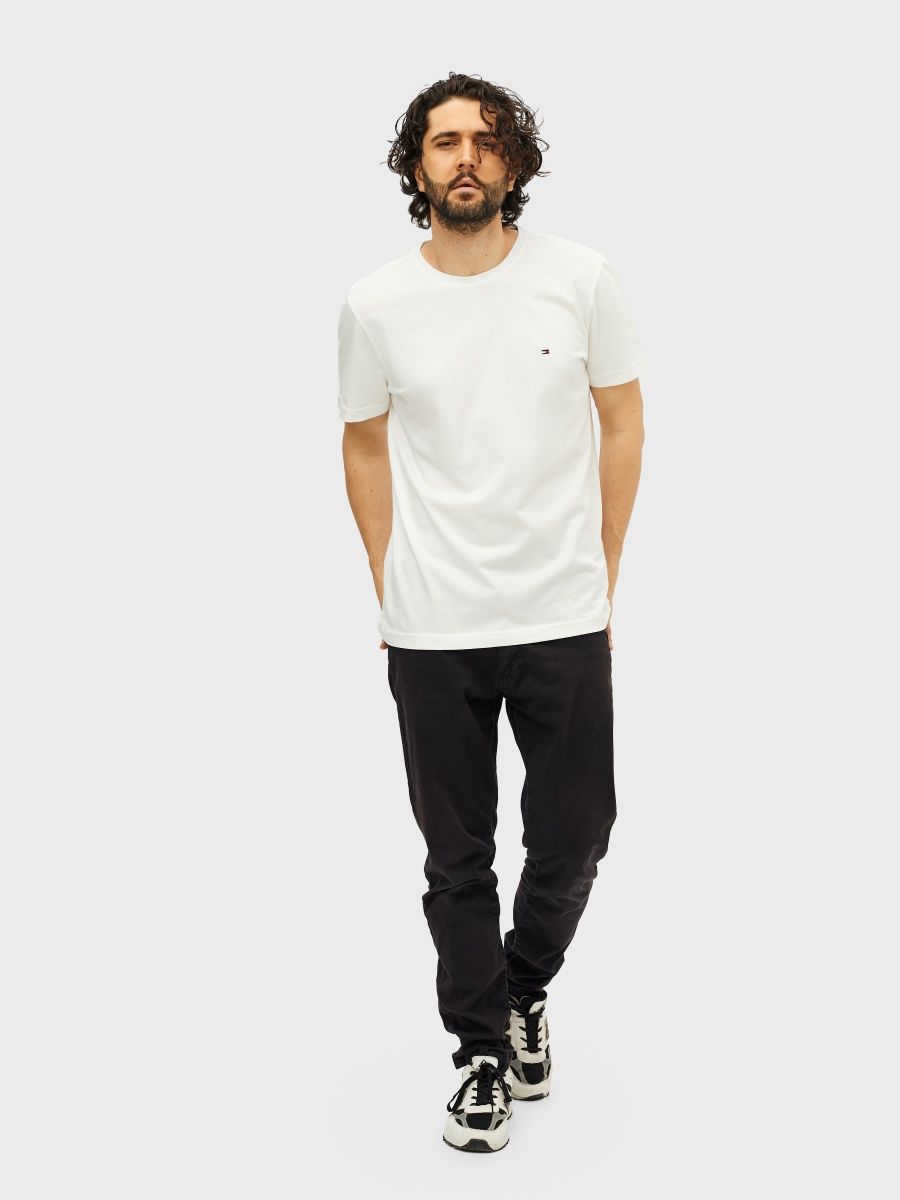 

Футболка мужская Tommy Hilfiger DM0DM04411 белая S, Белый, DM0DM04411