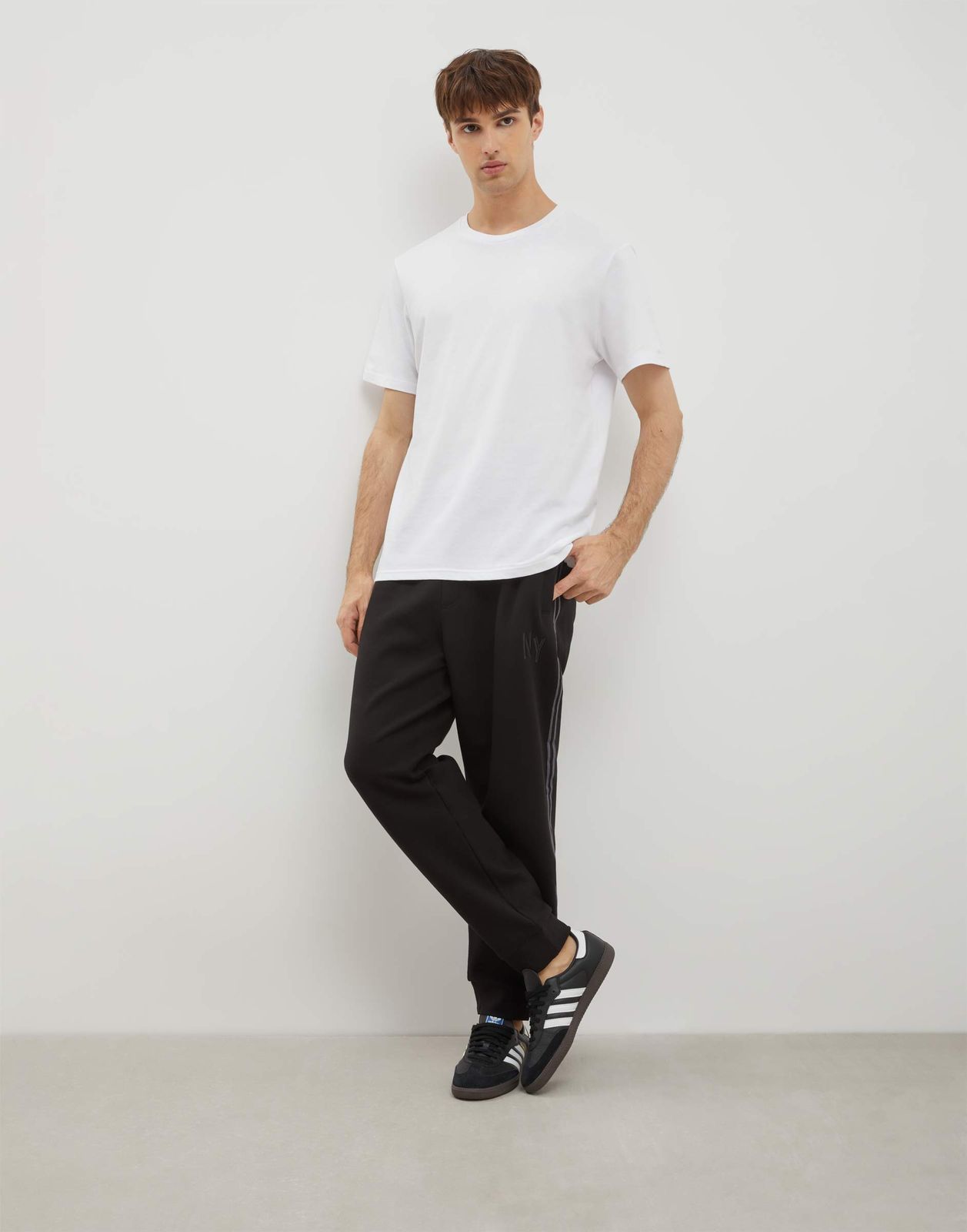 

Спортивные брюки мужские Gloria Jeans BAC012977 черный L/182, BAC012977