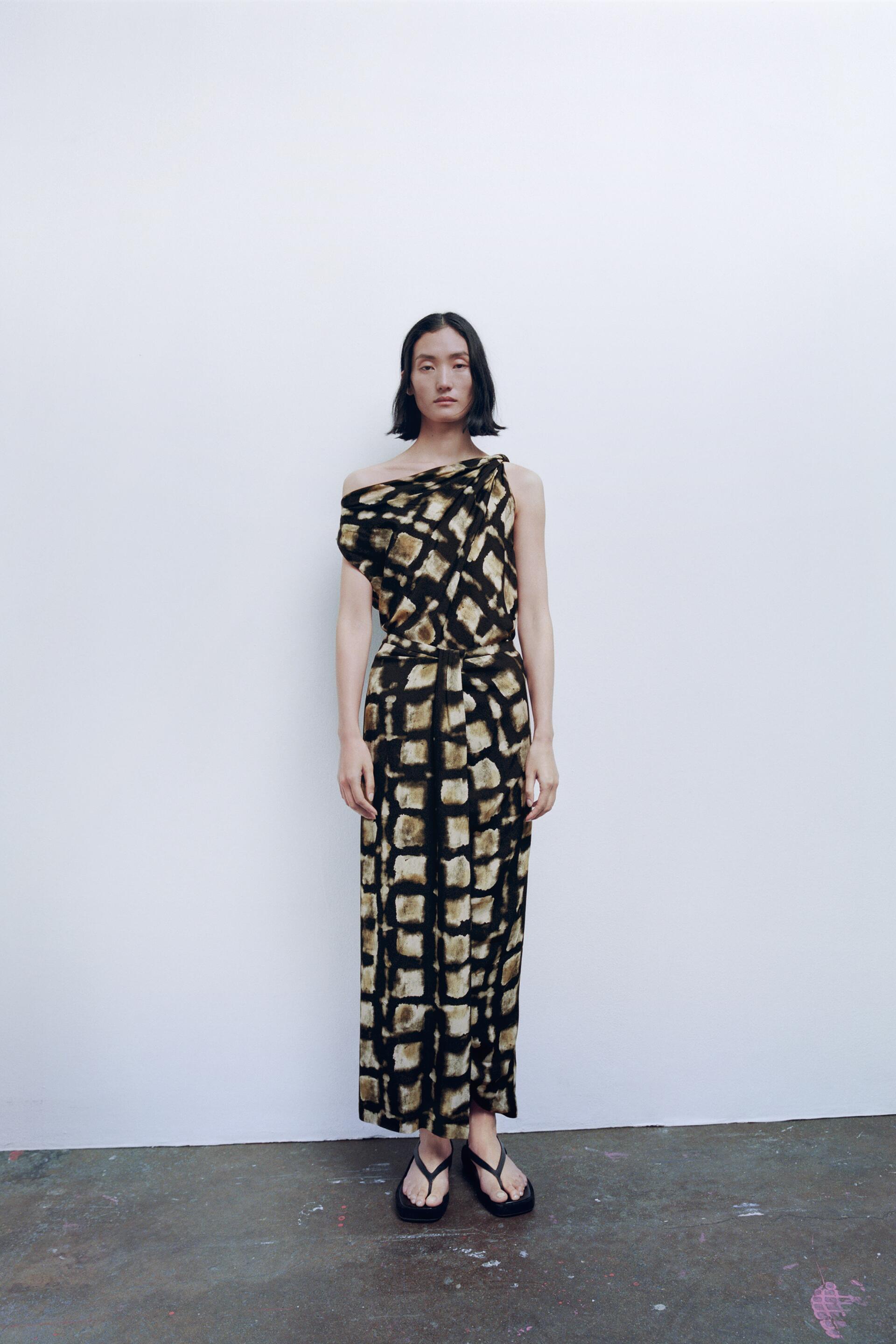 

Юбка женская ZARA 02444664 черная L (доставка из-за рубежа), 02444664