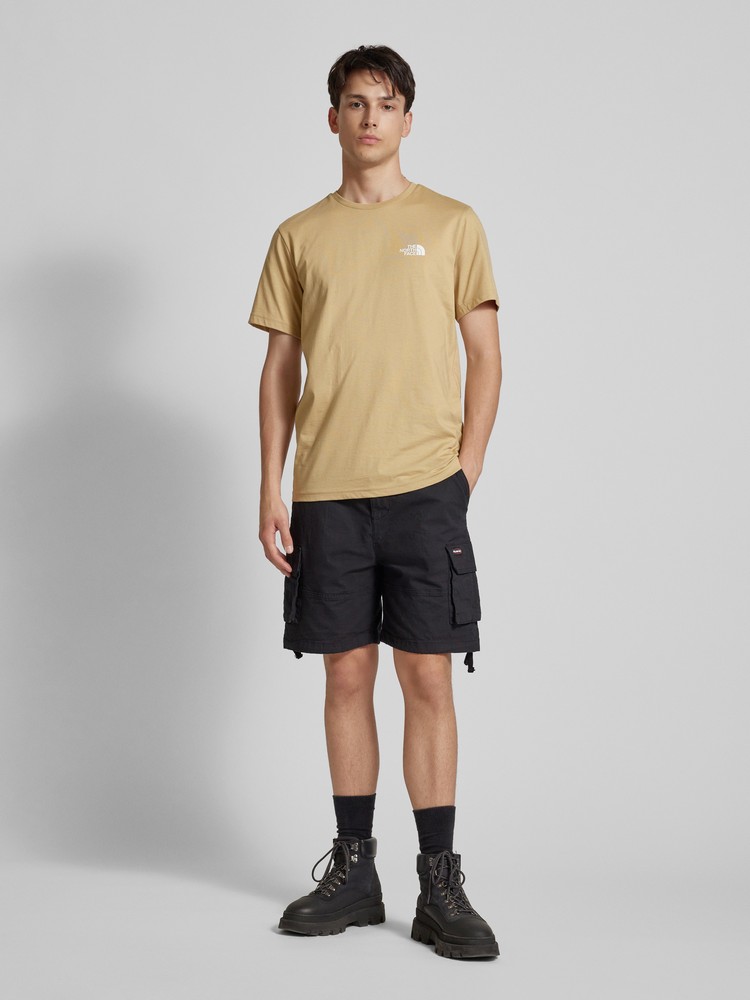 Футболка мужская The North Face NF0A87NG бежевая L 6625₽