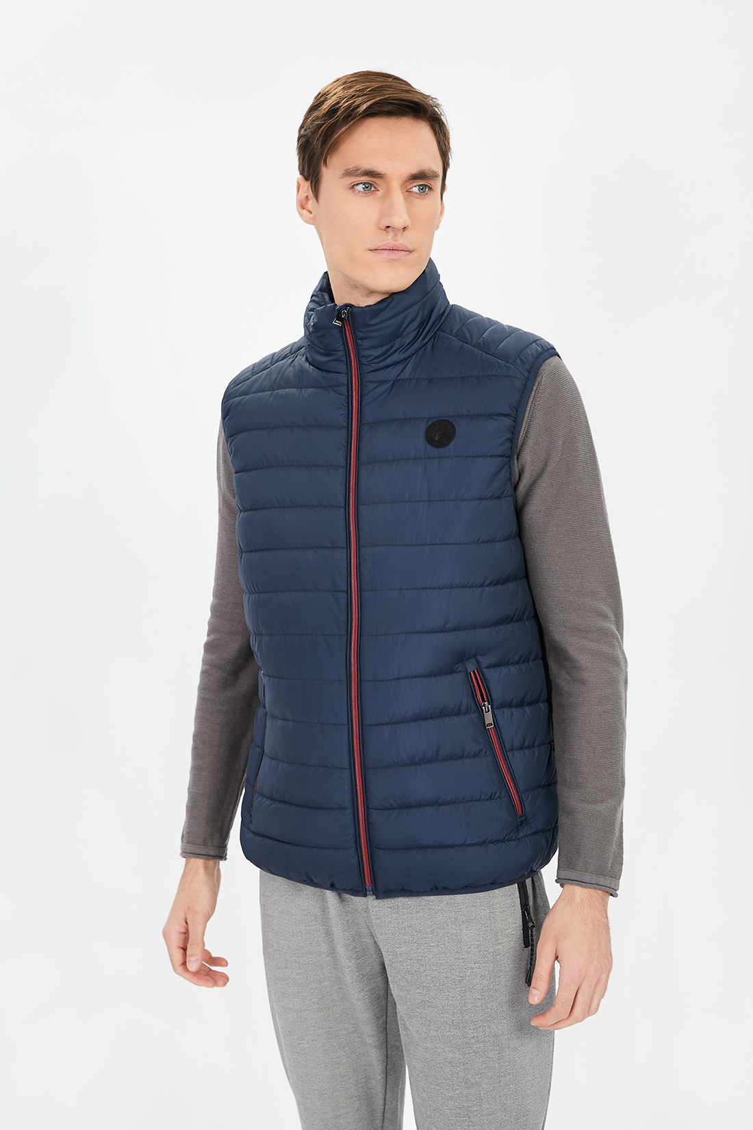 

Утепленный жилет мужской Baon B671201 синий 3XL