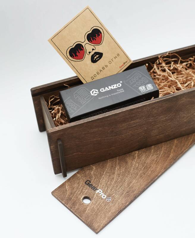 

Подарочный набор нож Ganzo в деревянной коробке G6252-BK-knifebox