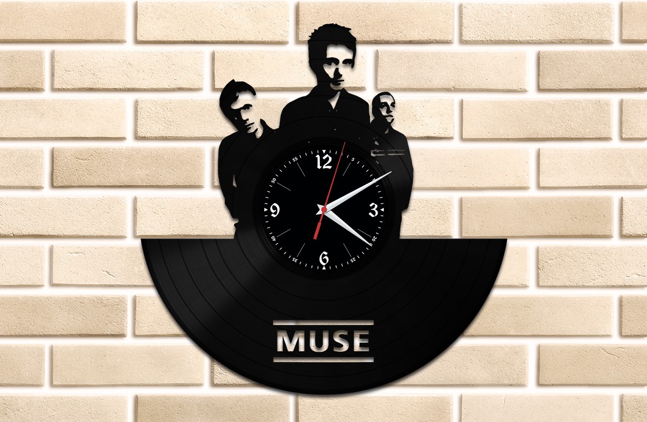 фото Часы из виниловой пластинки (c) vinyllab - muse