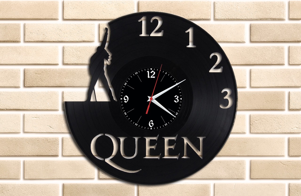 фото Часы из виниловой пластинки (c) vinyllab - queen