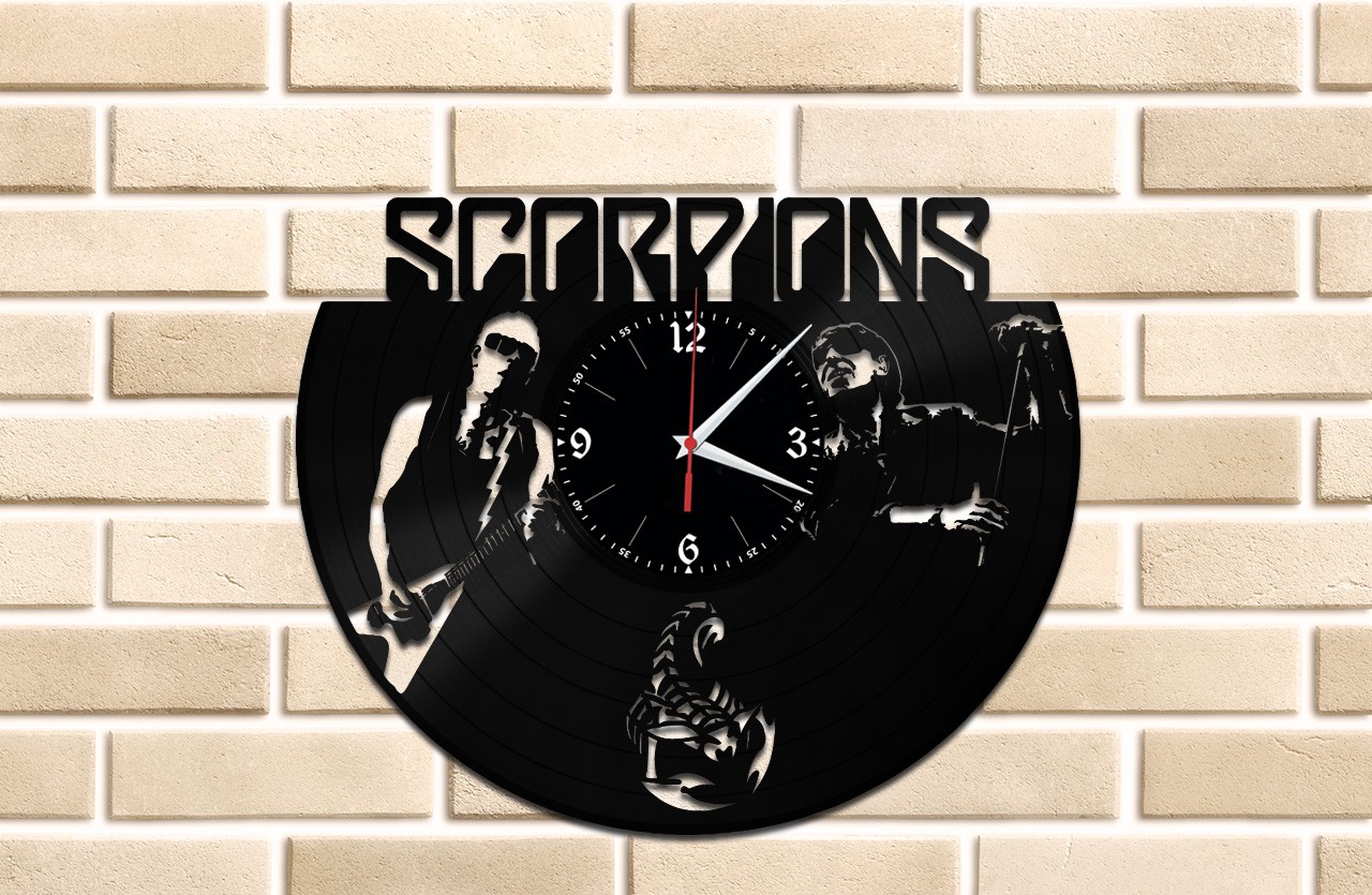 фото Часы из виниловой пластинки (c) vinyllab - scorpions