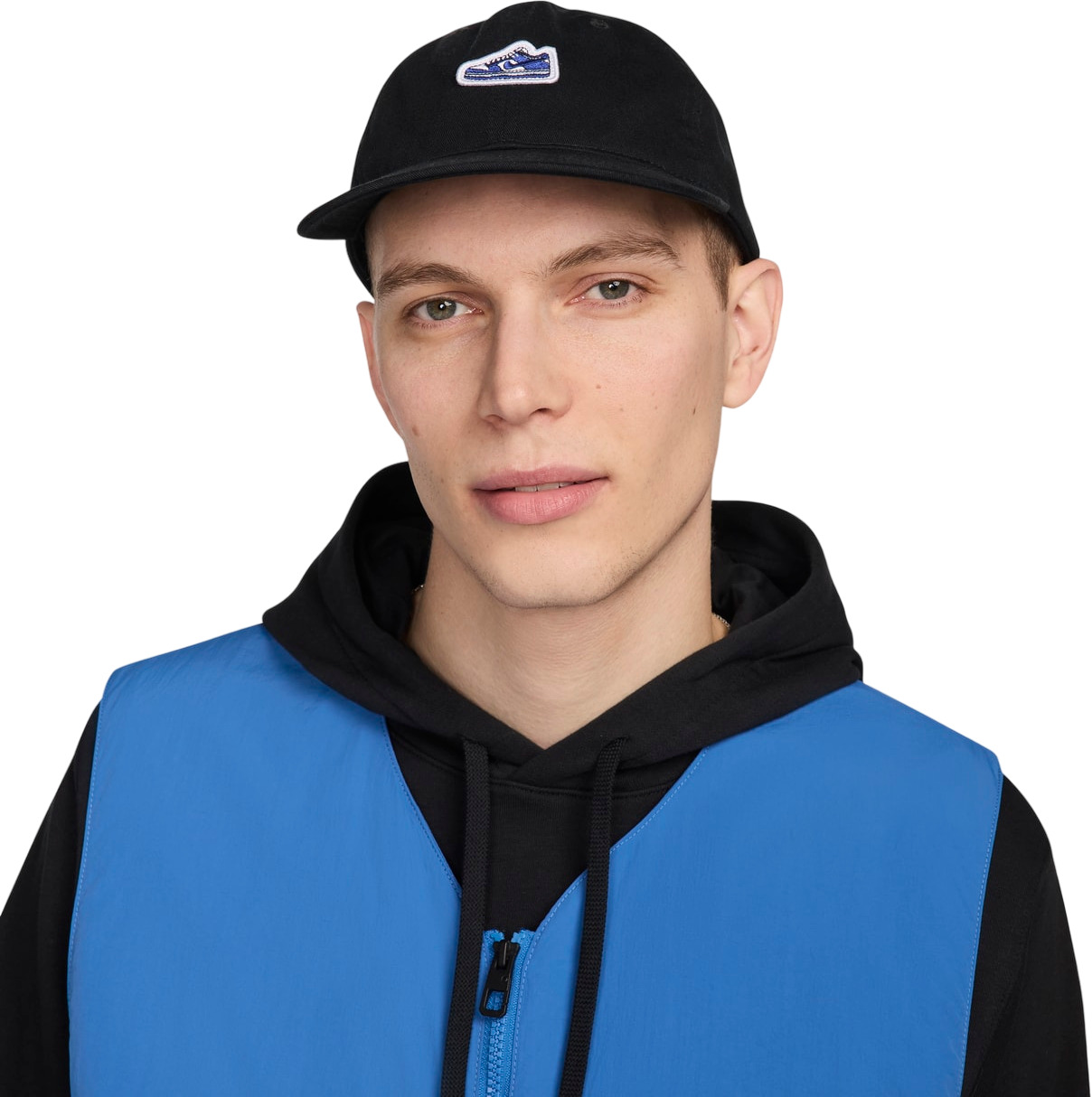 Бейсболка унисекс Nike U NK CLUB CAP U FB DUNK PTCH L FN4404-010 черная, 58-63 L/XL