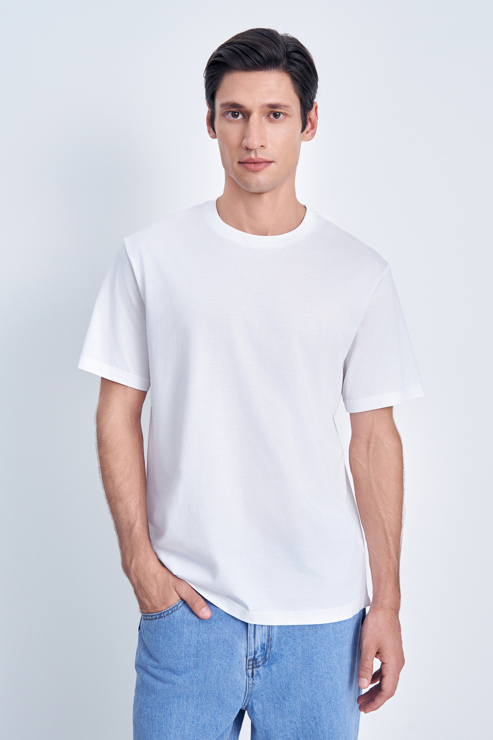 

Футболка мужская Finn Flare FAE21036 белая XL, Белый, FAE21036