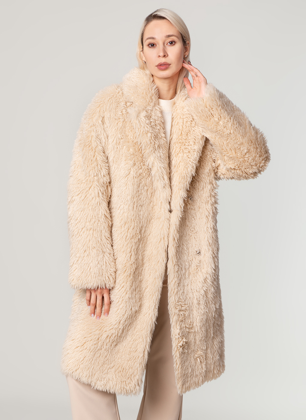 

Шуба женская Каляев 65209 бежевая 50 RU, 65209