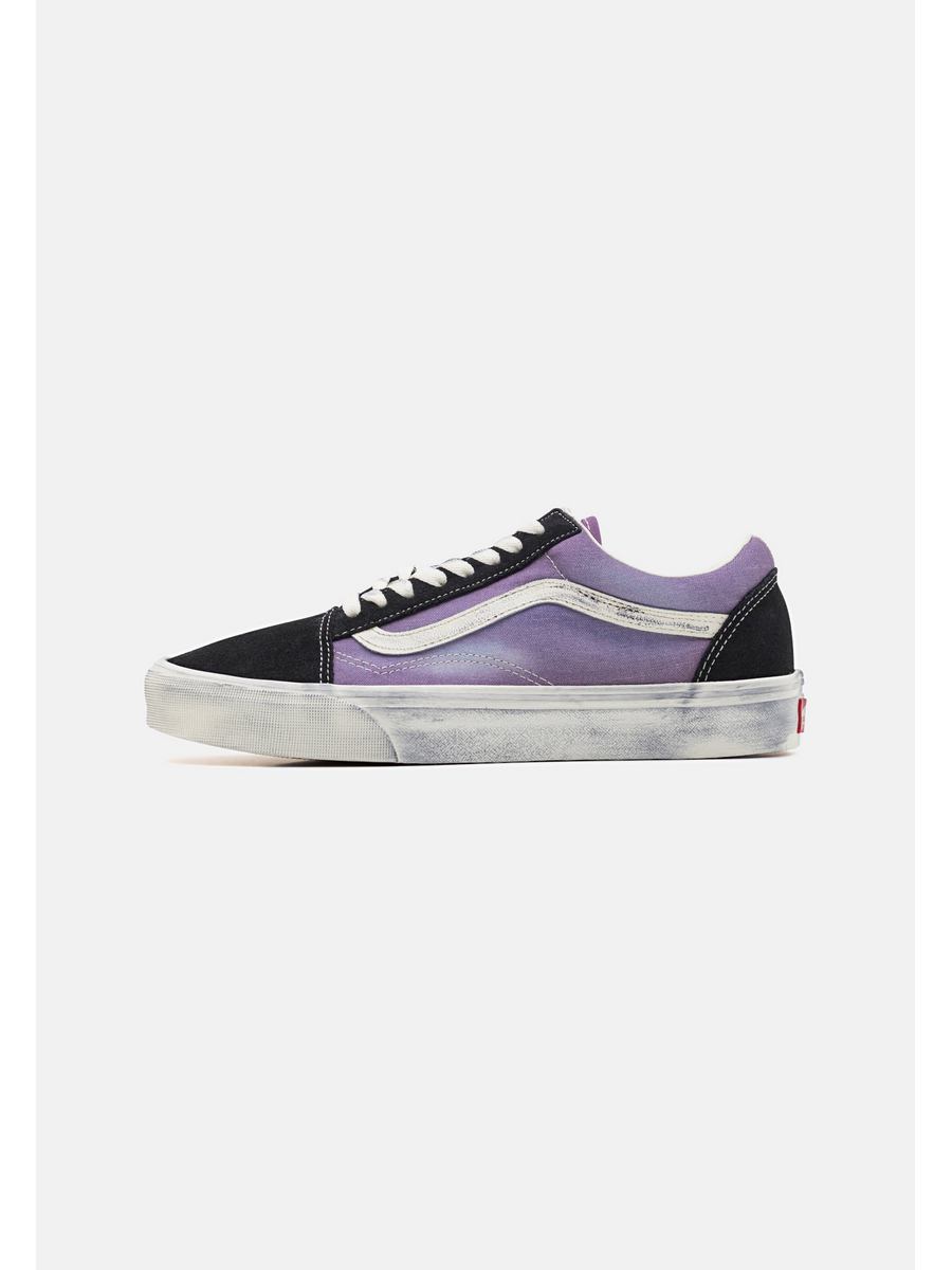 

Кроссовки унисекс Vans VA215O0CN черные 46 EU, Черный, VA215O0CN