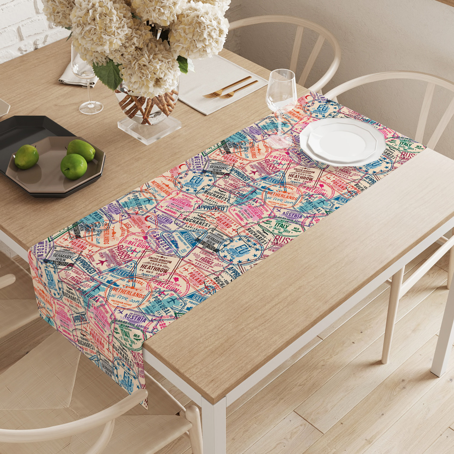 

Дорожка водоотталкивающая на стол JoyArty Марки ptt_423848 145х40см оранжевый