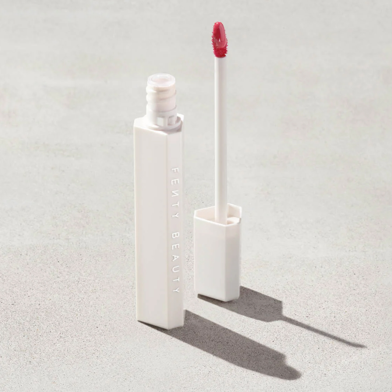 Блеск для губ Fenty Beauty увлажняющий Poutsicle Hydrating MAI TYPE 01