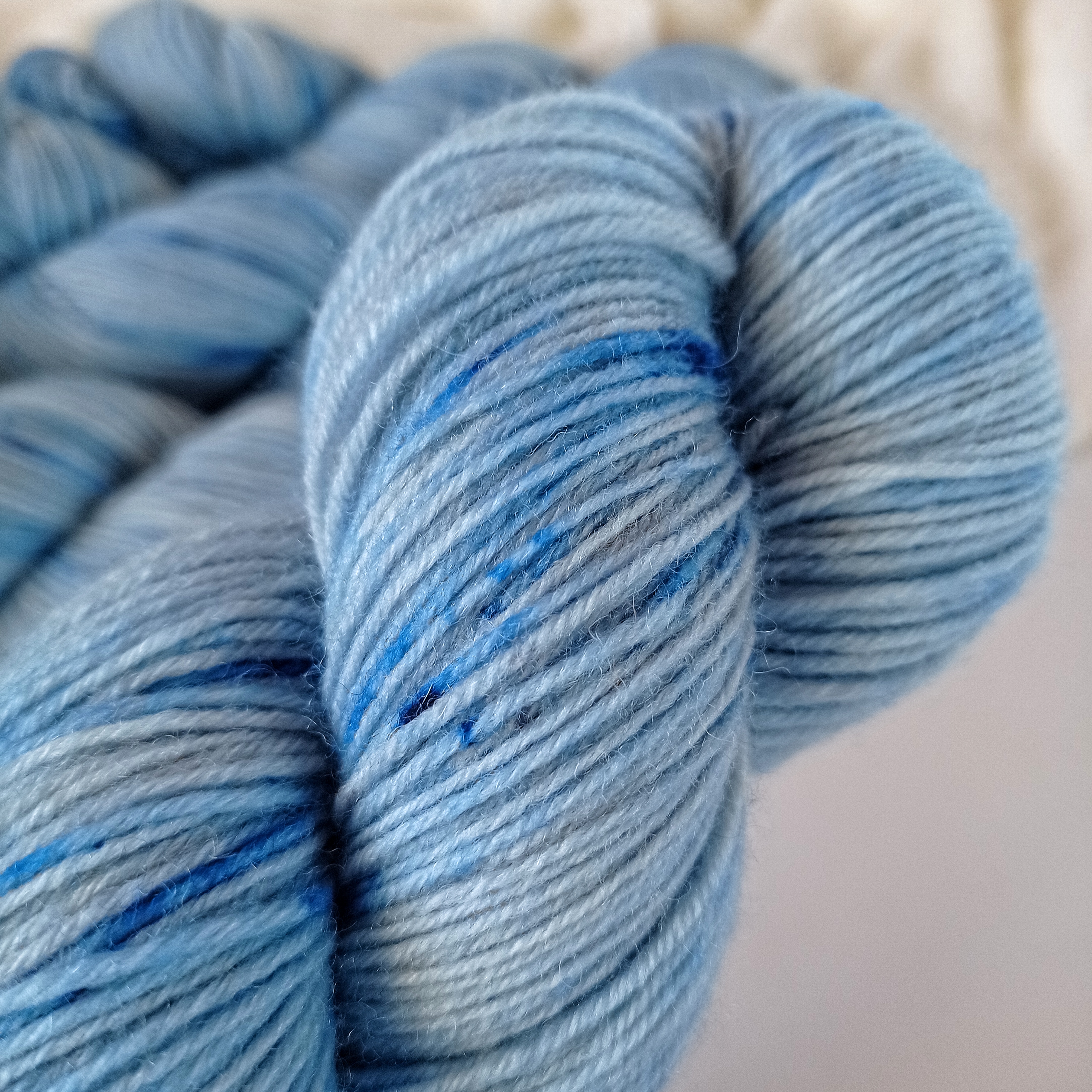 Носочная пряжа Wonder Yarn, 75% шерсть меринос 25% полиамид, 420м/100гр, джинса