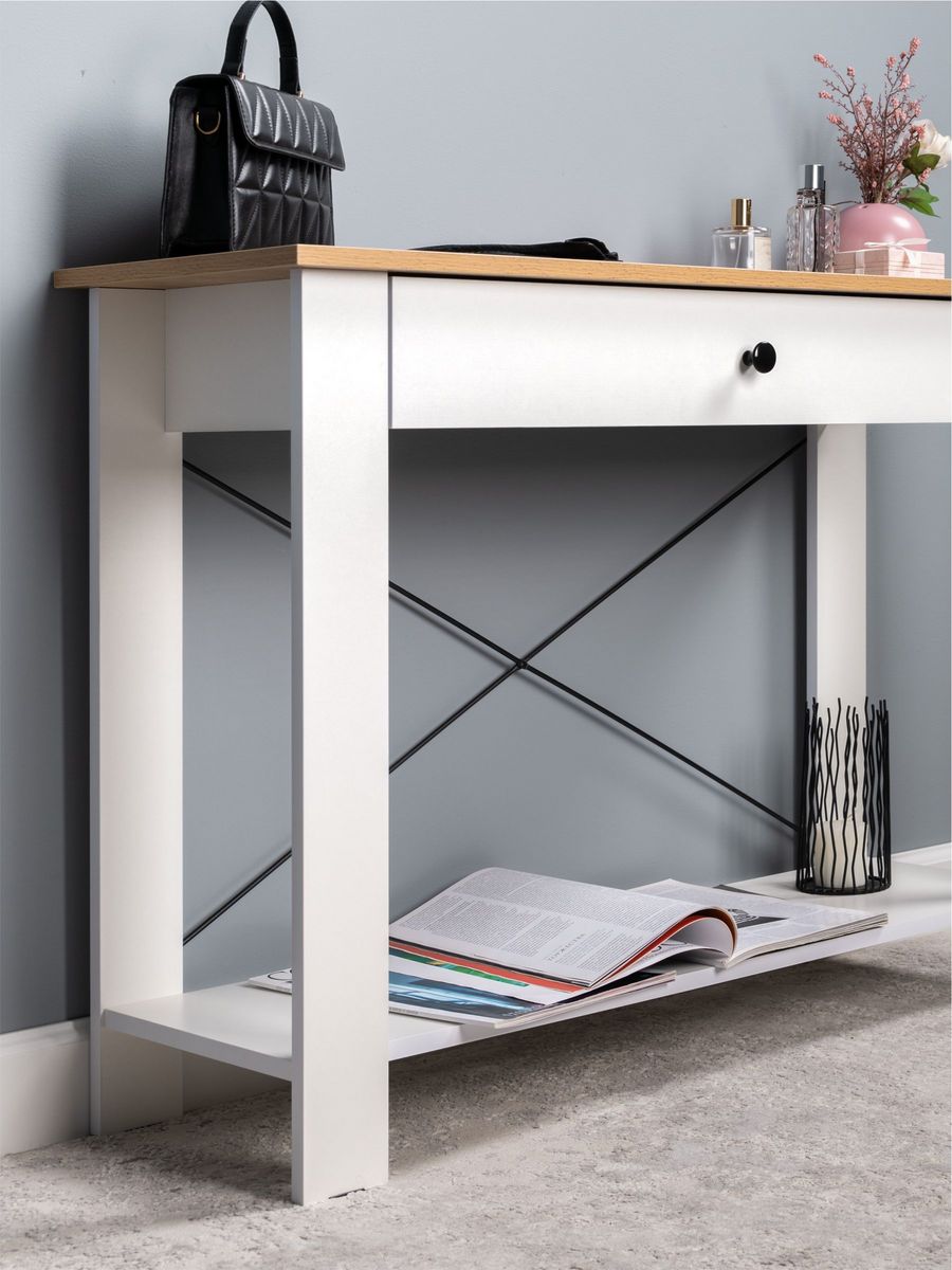 Столик придиванный Wisti приставной