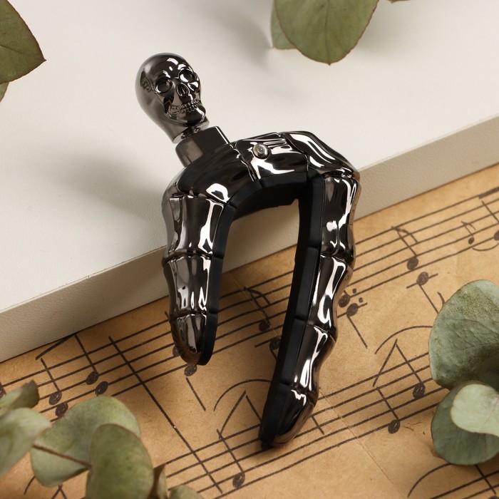 

Каподастр для гитары Music Life 9906467, Череп, черный