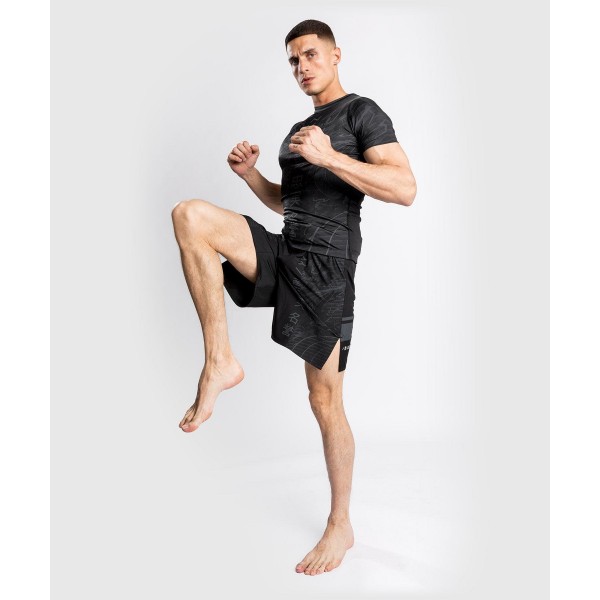 

Шорты ММА Venum YKZ21 Black/Black (XL), Черный