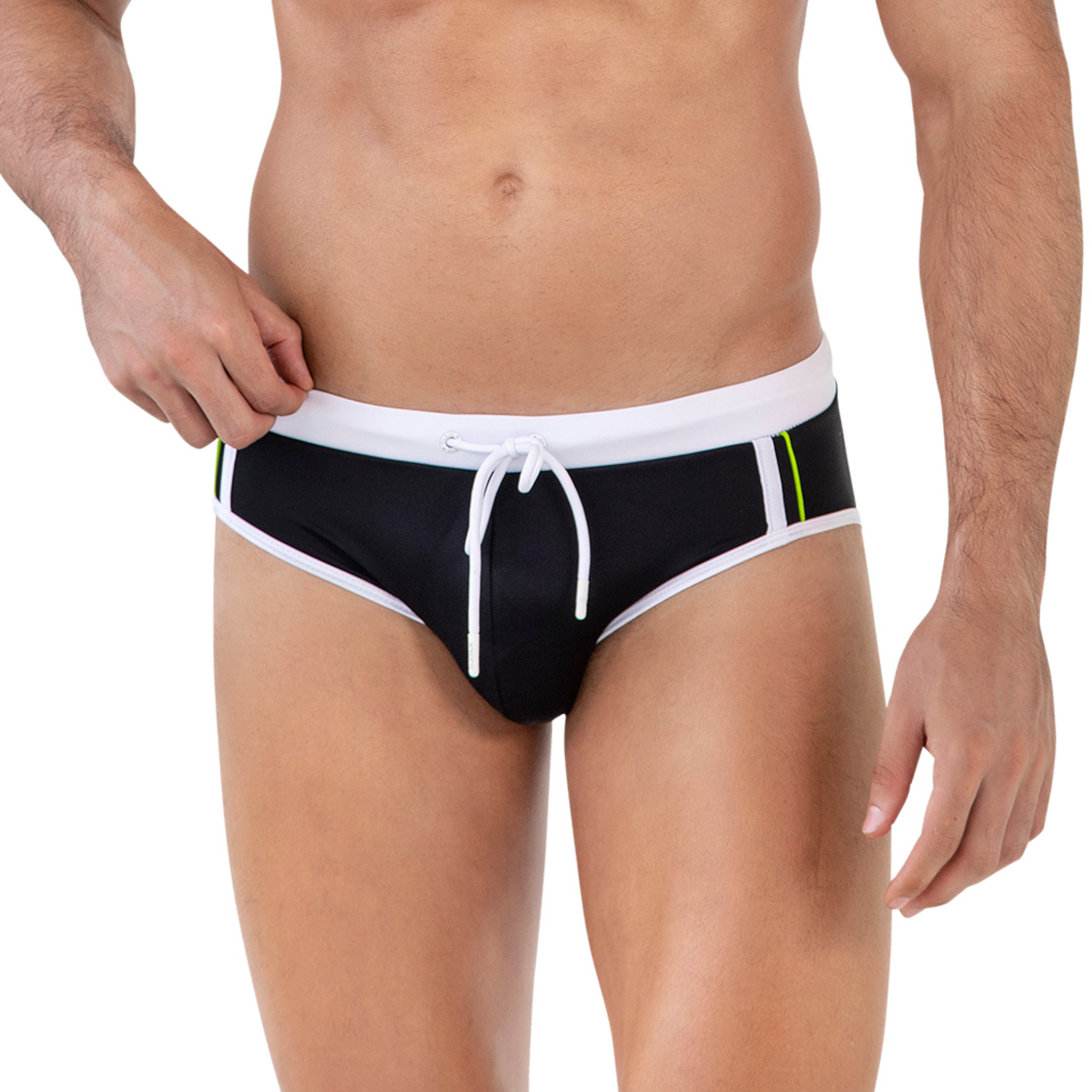 

Плавки мужские Clever Masculine Underwear 1624 черные S, Черный, 1624