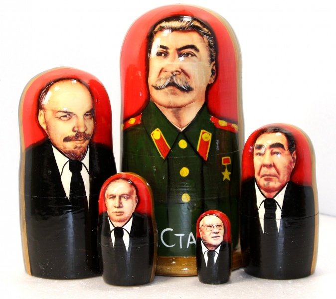 

Матрёшка Сталин (5 мест, 17 см)