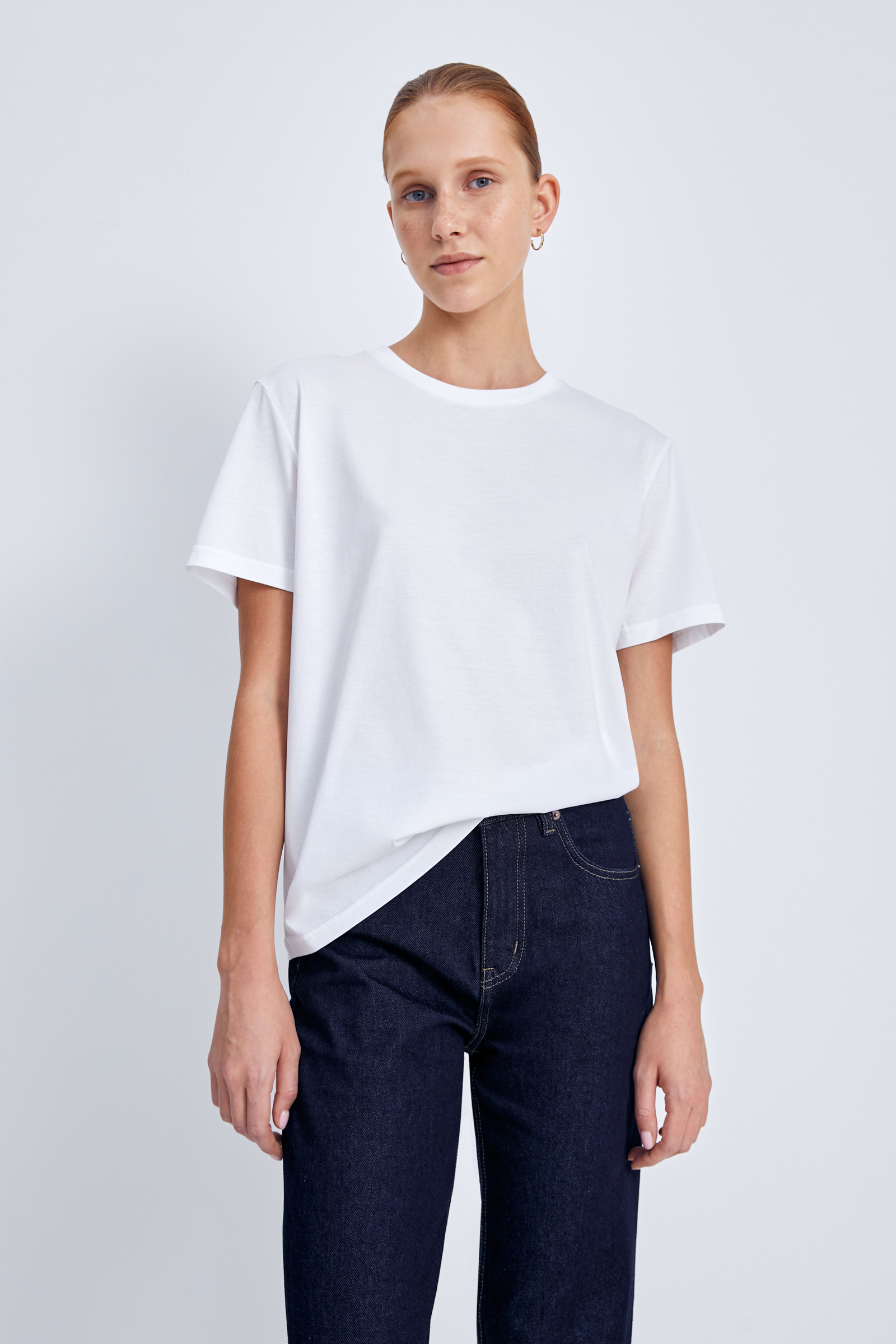 

Футболка женская Finn Flare FAE110178 белая XS, Белый, FAE110178