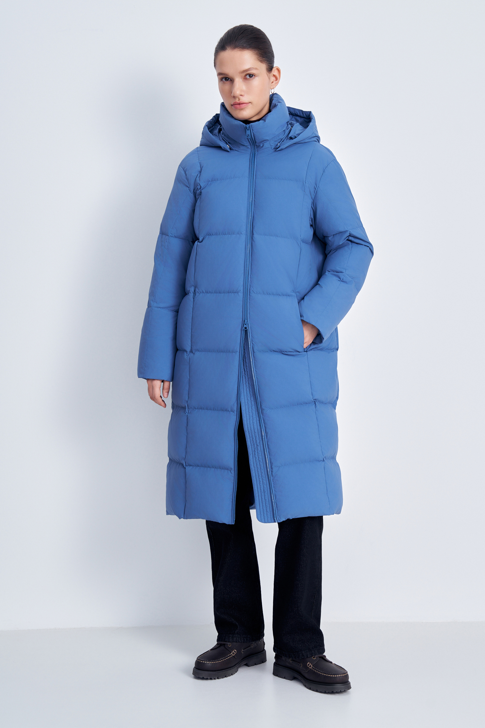 

Пуховик женский Finn Flare FAE11010 синий 2XL, Голубой, FAE11010