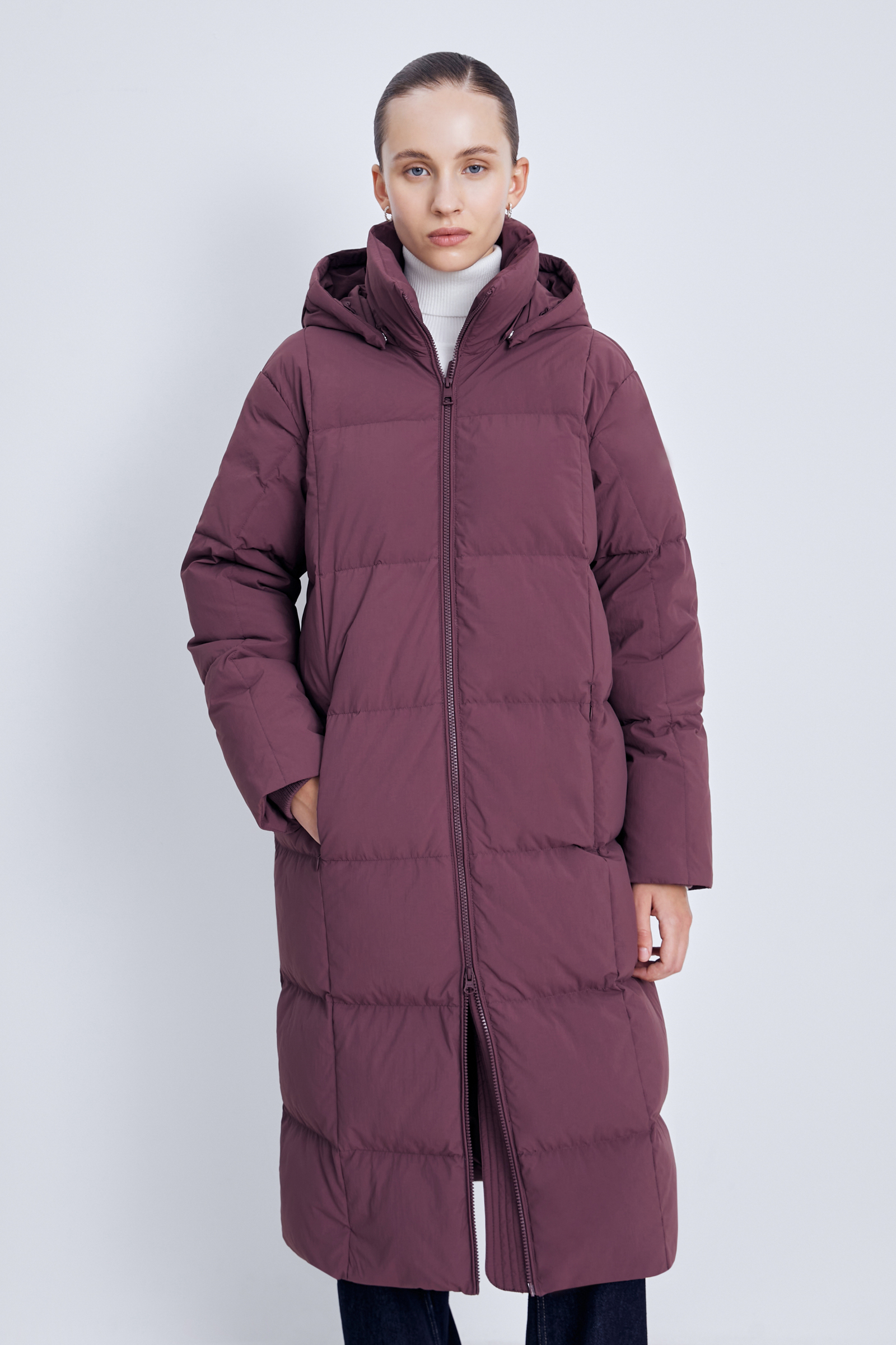 

Пуховик женский Finn Flare FAE11010 фиолетовый 2XL, FAE11010