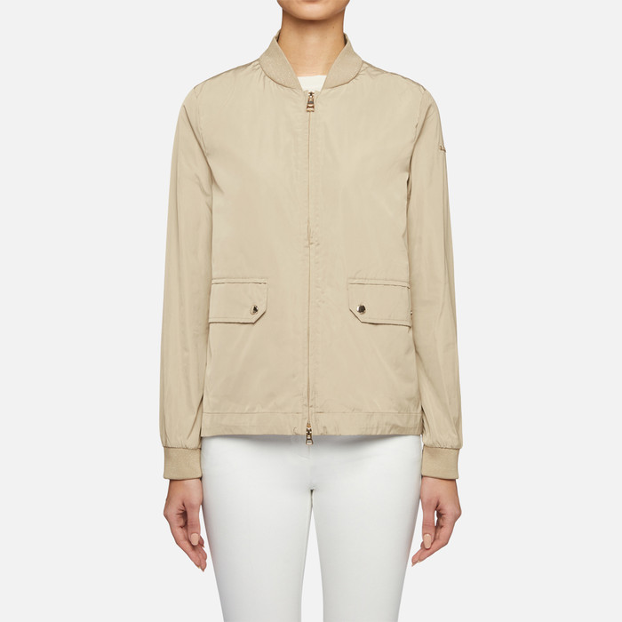 Куртка женская GEOX W3522PT2506 бежевая 50