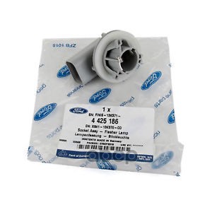 

Патрон лампочки FORD 4 425 186