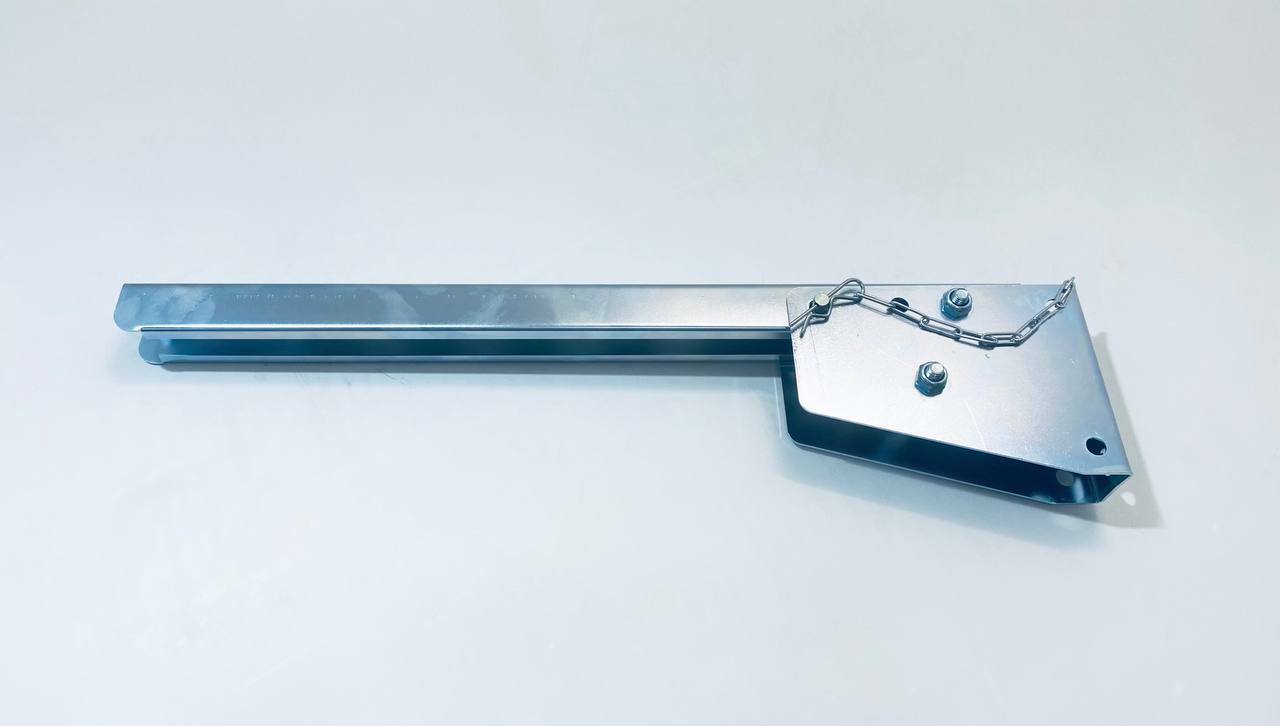 Кронштейн боковой защиты, ТехноАгрегат, 700мм фиксация шплинтом с цепочкой