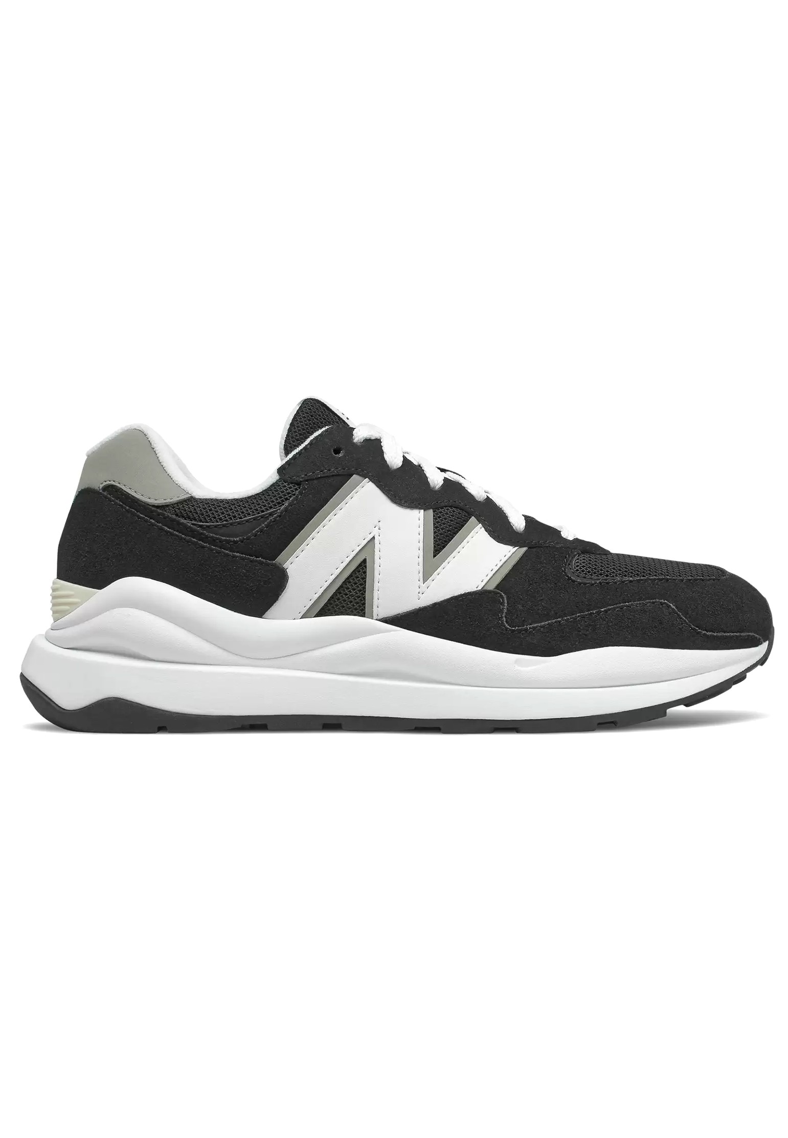 

Кроссовки мужские New Balance 137602 черные 8 UK, 137604