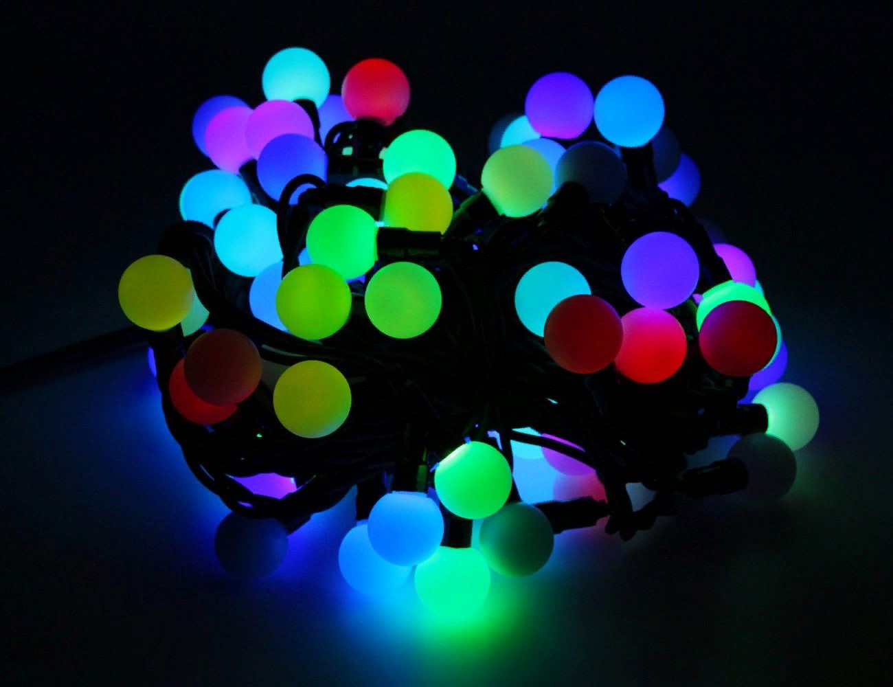 фото Световая гирлянда новогодняя laitcom мультишарики хамелеон mb100-1-2rgb 10 м разноцветный
