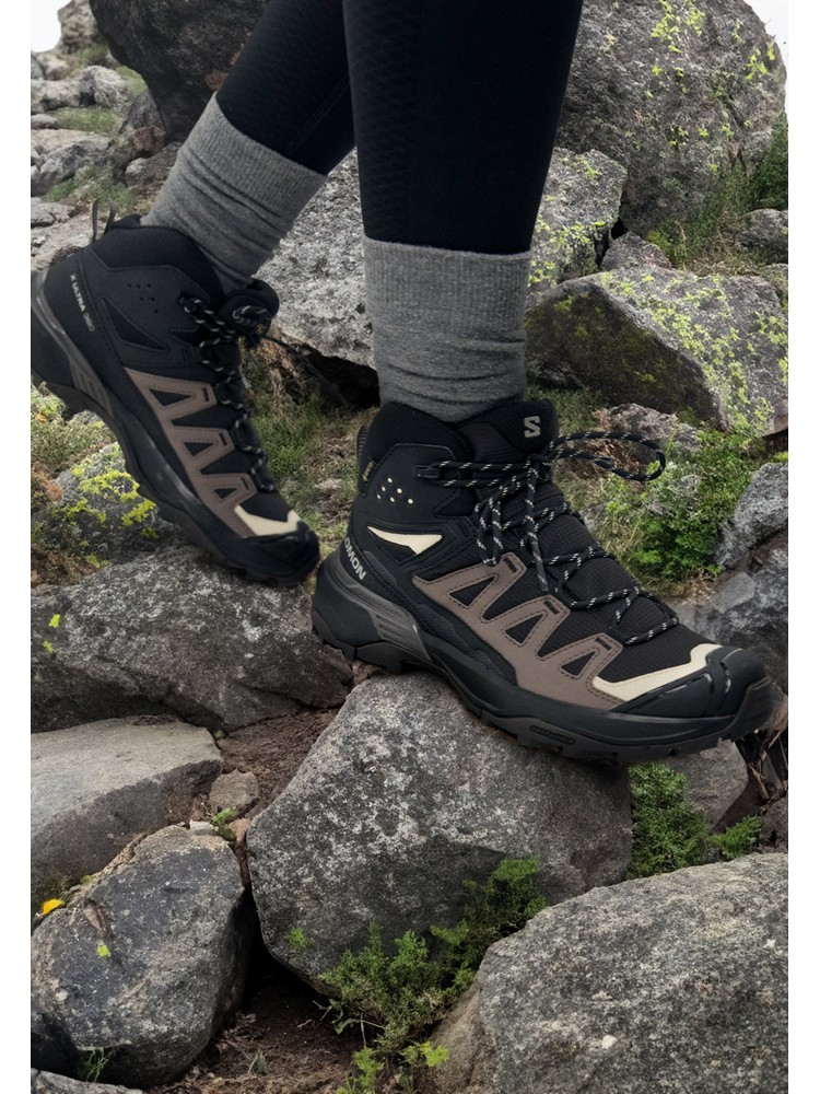 

Ботинки женские Salomon SA541A0GI черные 43 1/3 EU, Черный, SA541A0GI
